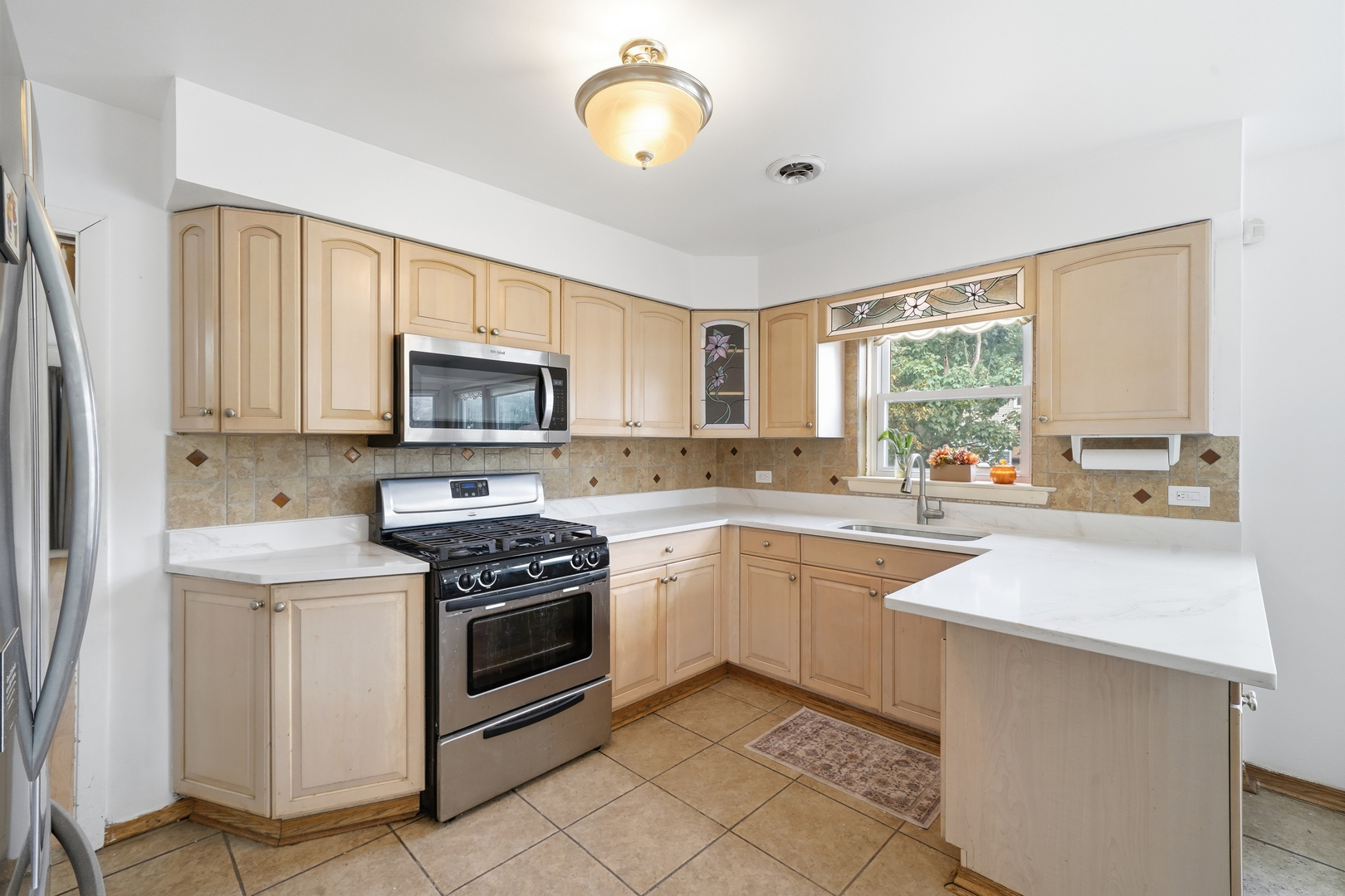 3147 George Street Property Photo 12