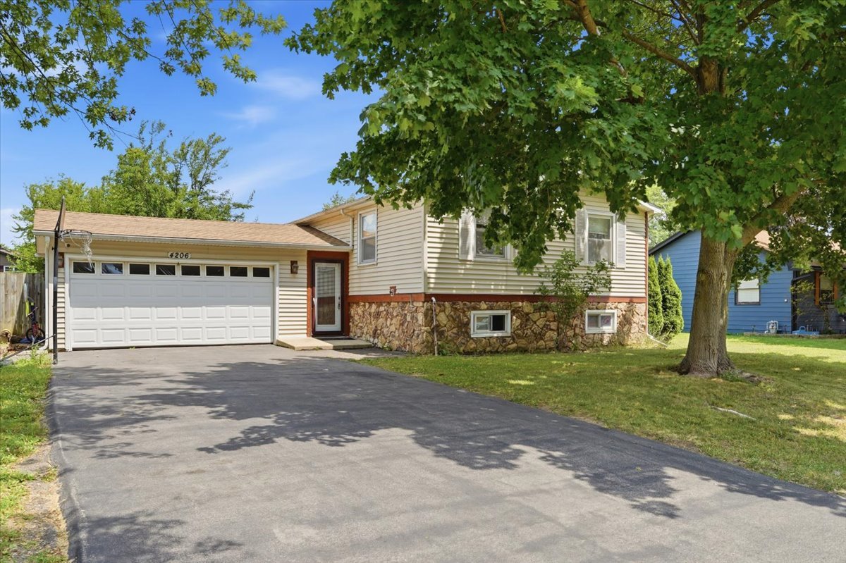 4206 Gregory Drive Property Photo 1