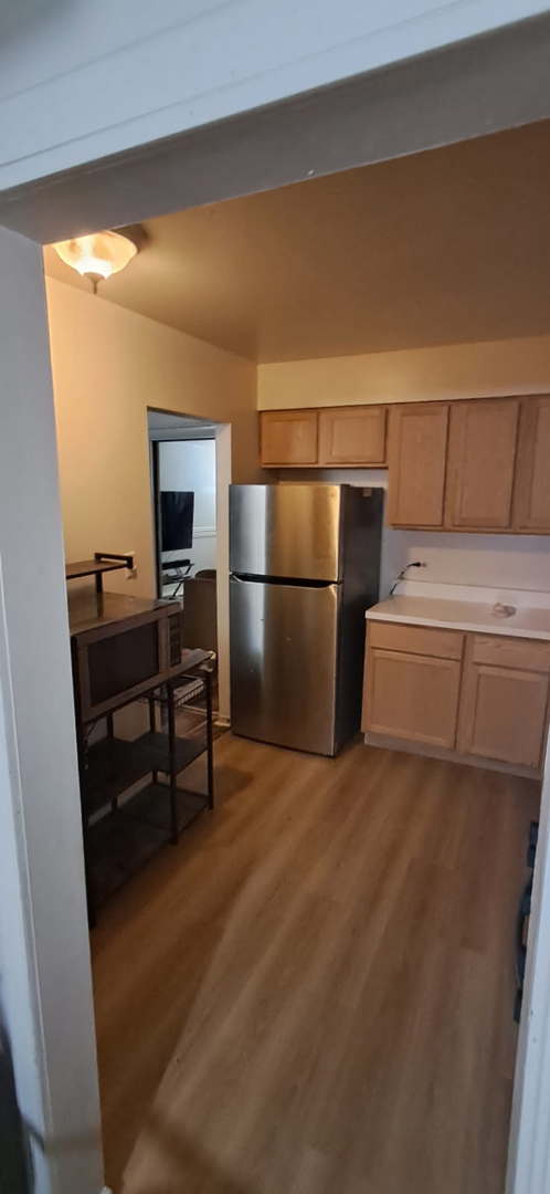 15115 Minerva Avenue 1n Property Photo 3