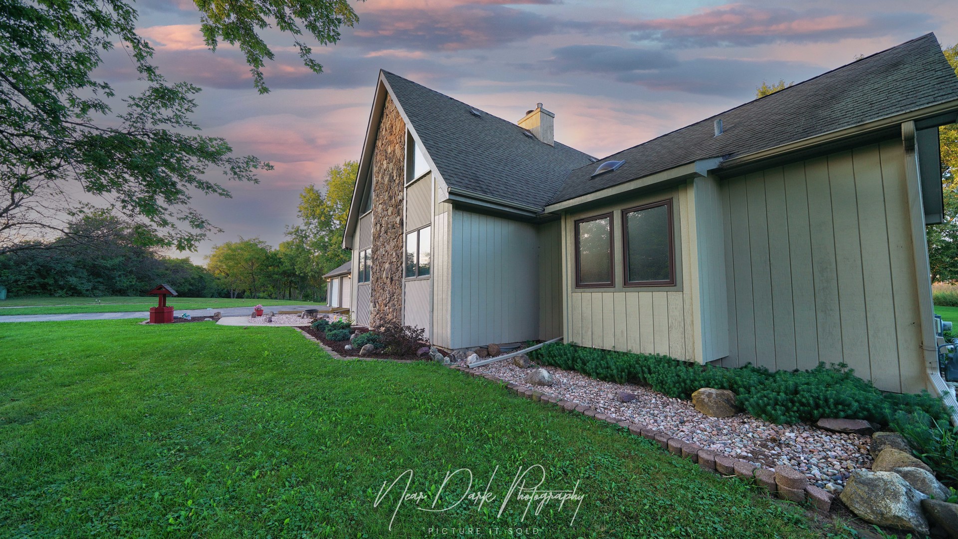 26143 N Anderson Road Property Photo 1