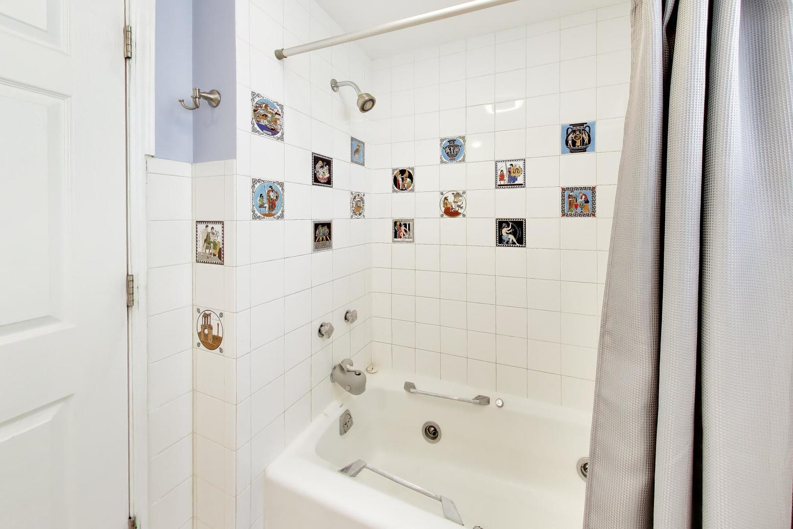 6309 W Waveland Avenue Property Photo 18