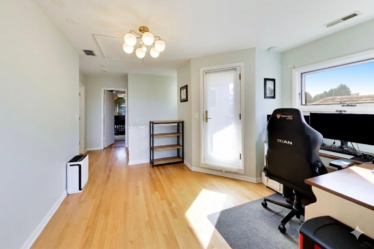6309 W Waveland Avenue Property Photo 20
