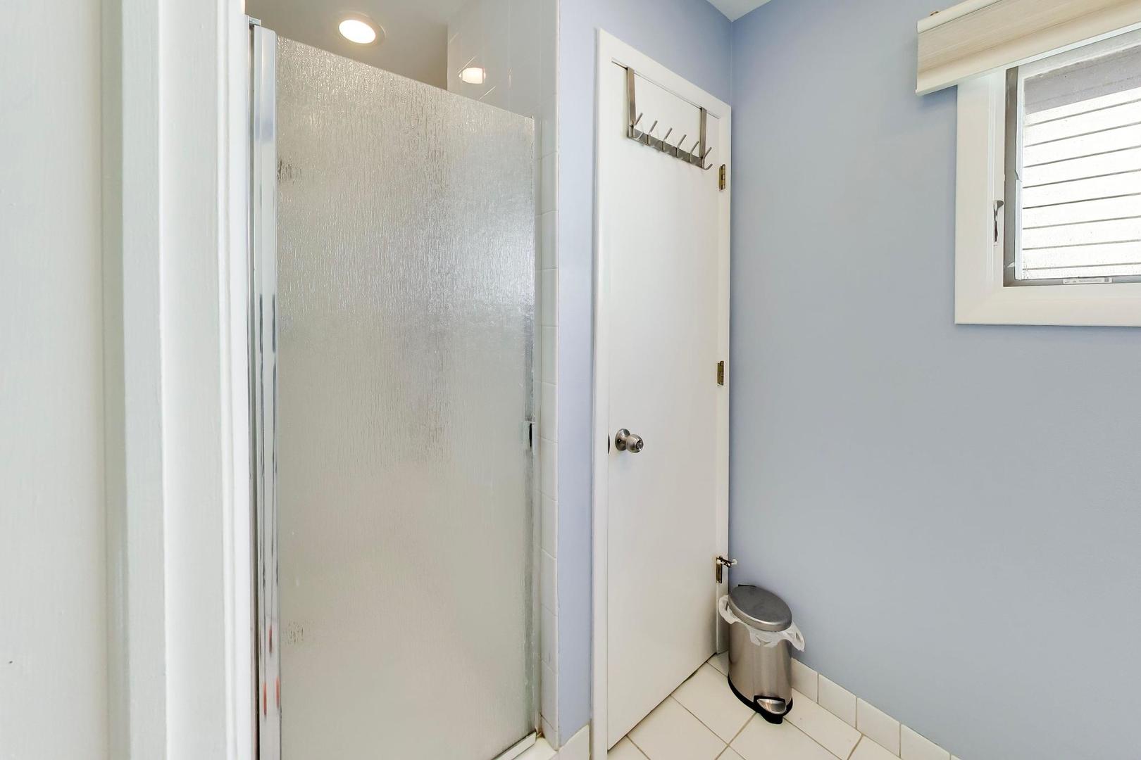 6309 W Waveland Avenue Property Photo 27