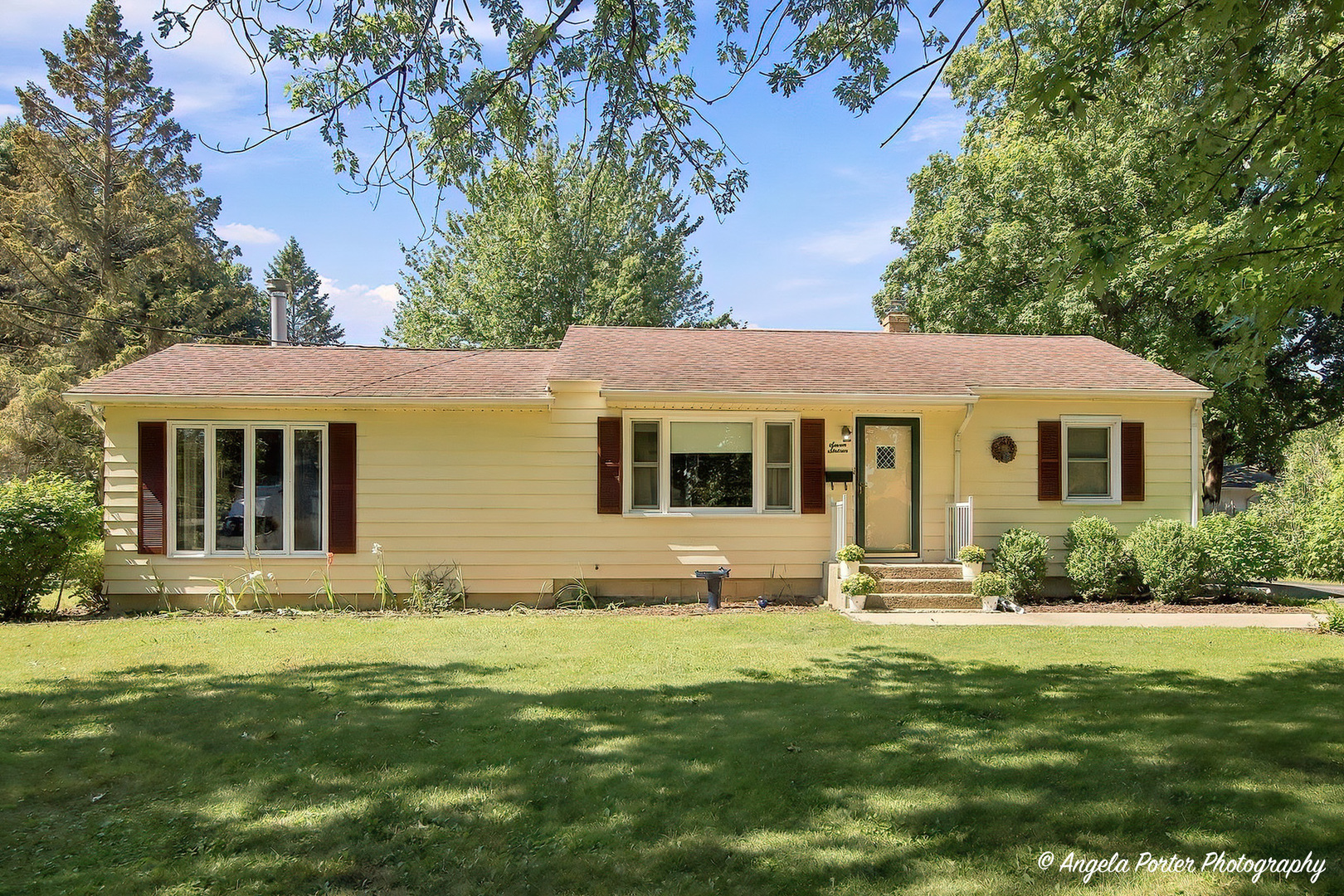 716 Kirkwood Avenue Property Photo 2