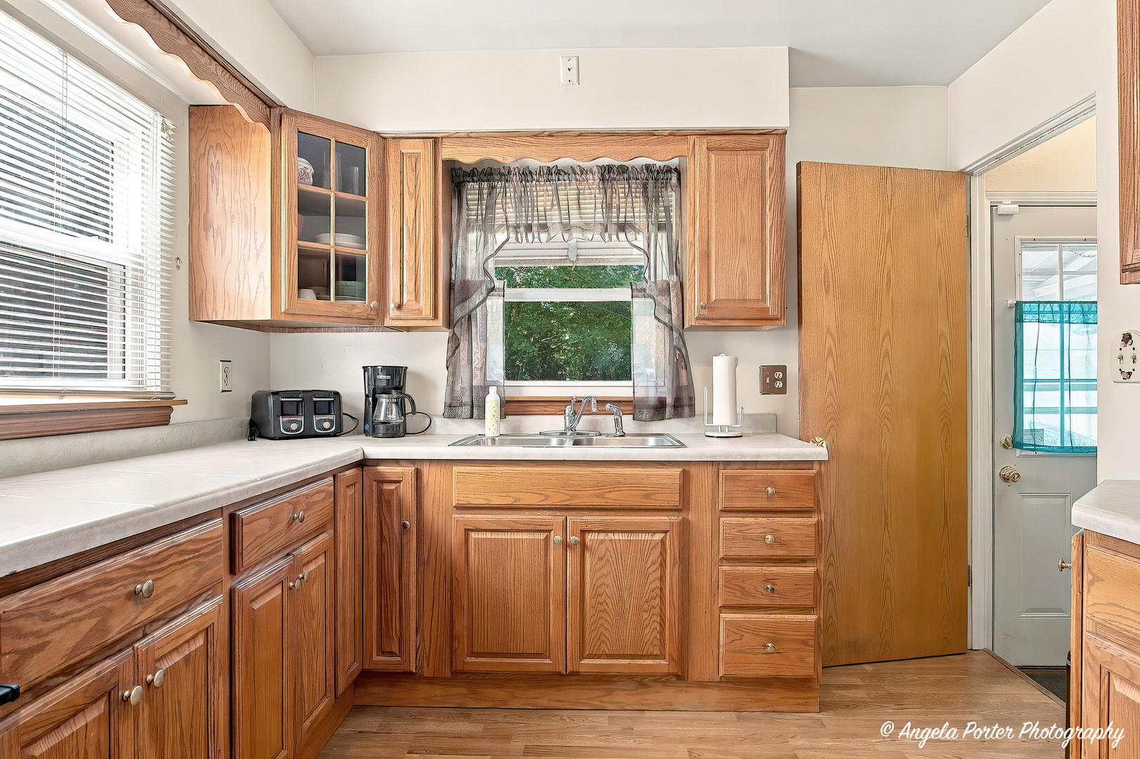 716 Kirkwood Avenue Property Photo 13