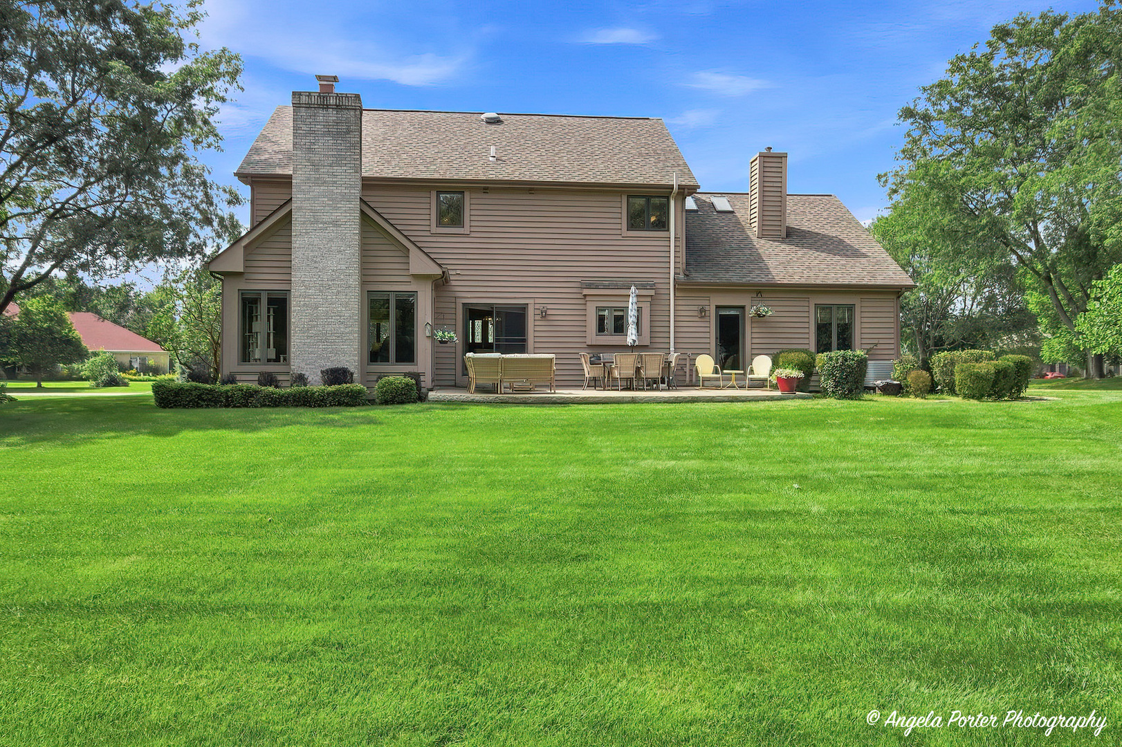 1823 Charnbrook Drive Property Photo 8