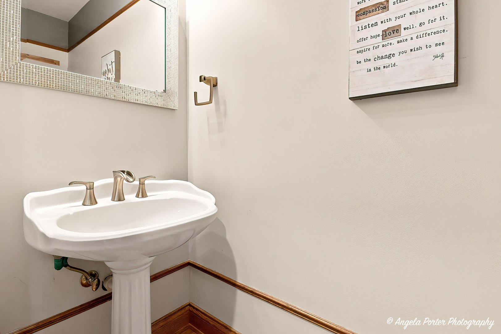 1823 Charnbrook Drive Property Photo 20