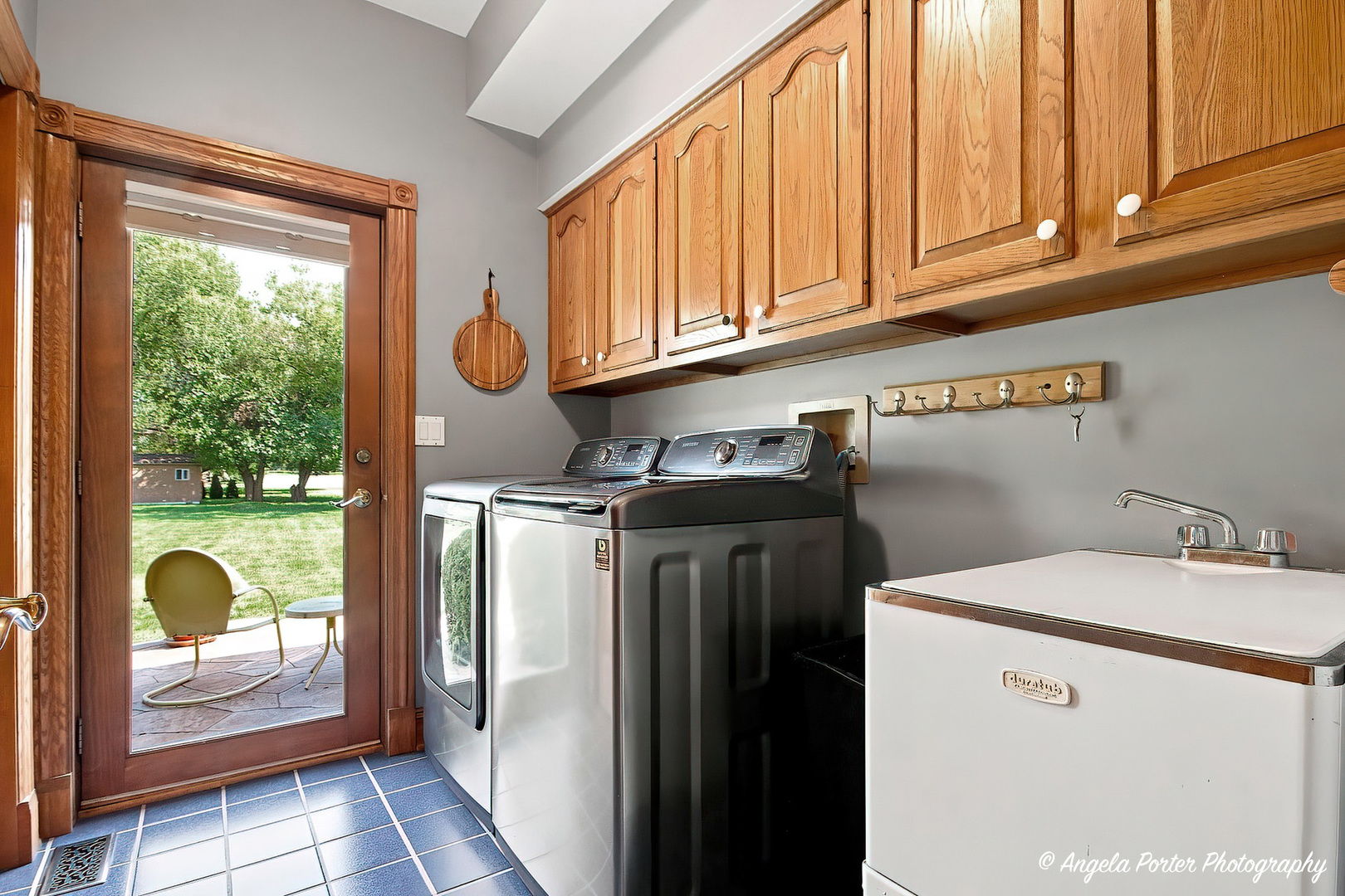 1823 Charnbrook Drive Property Photo 30