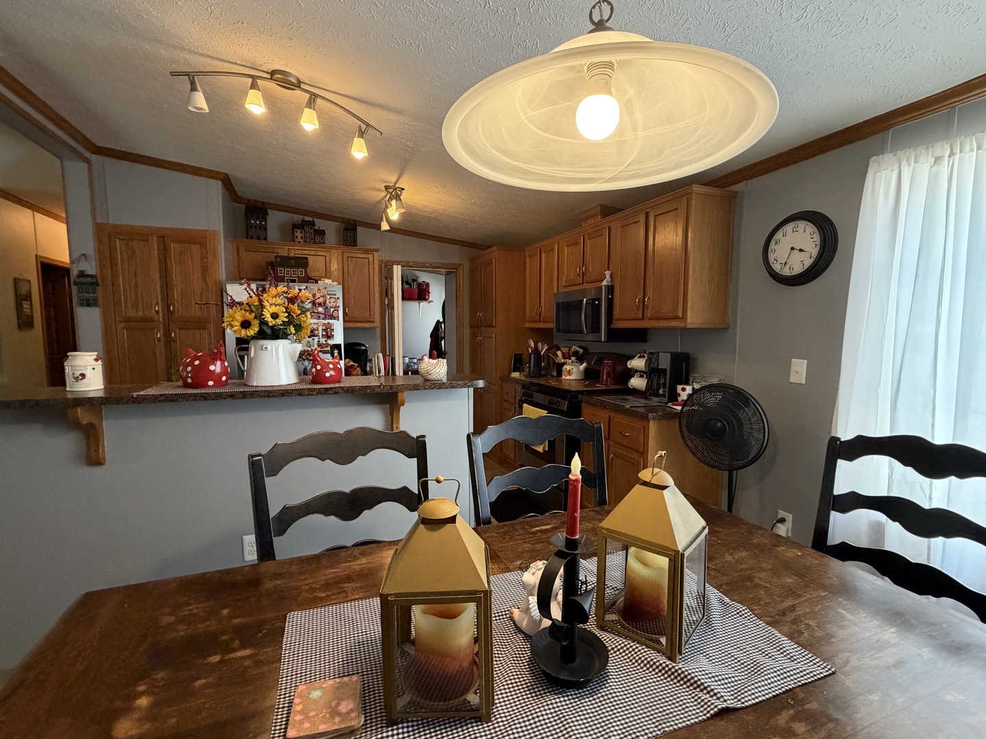 322 Avenue F Property Photo 11