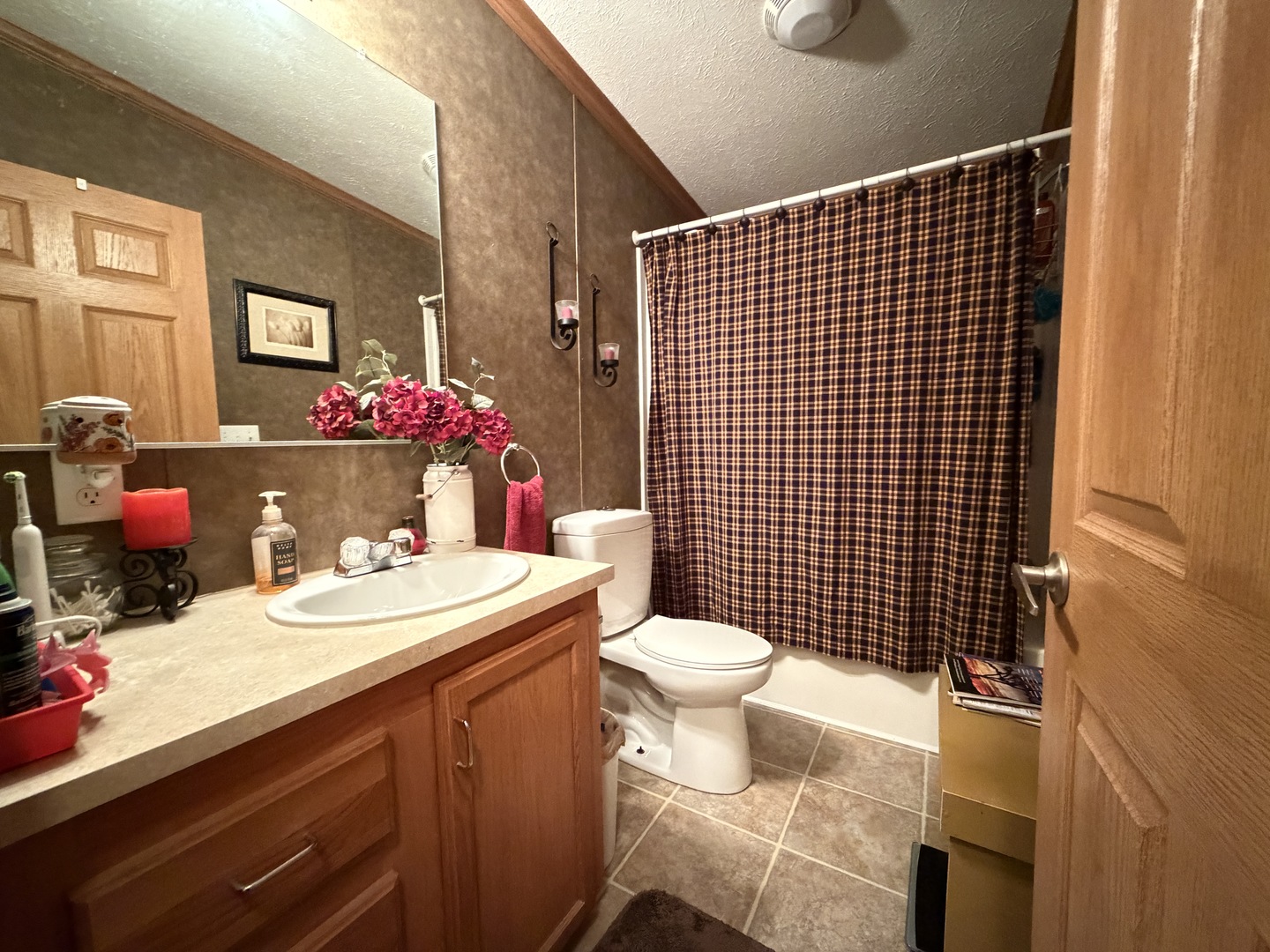 322 Avenue F Property Photo 28