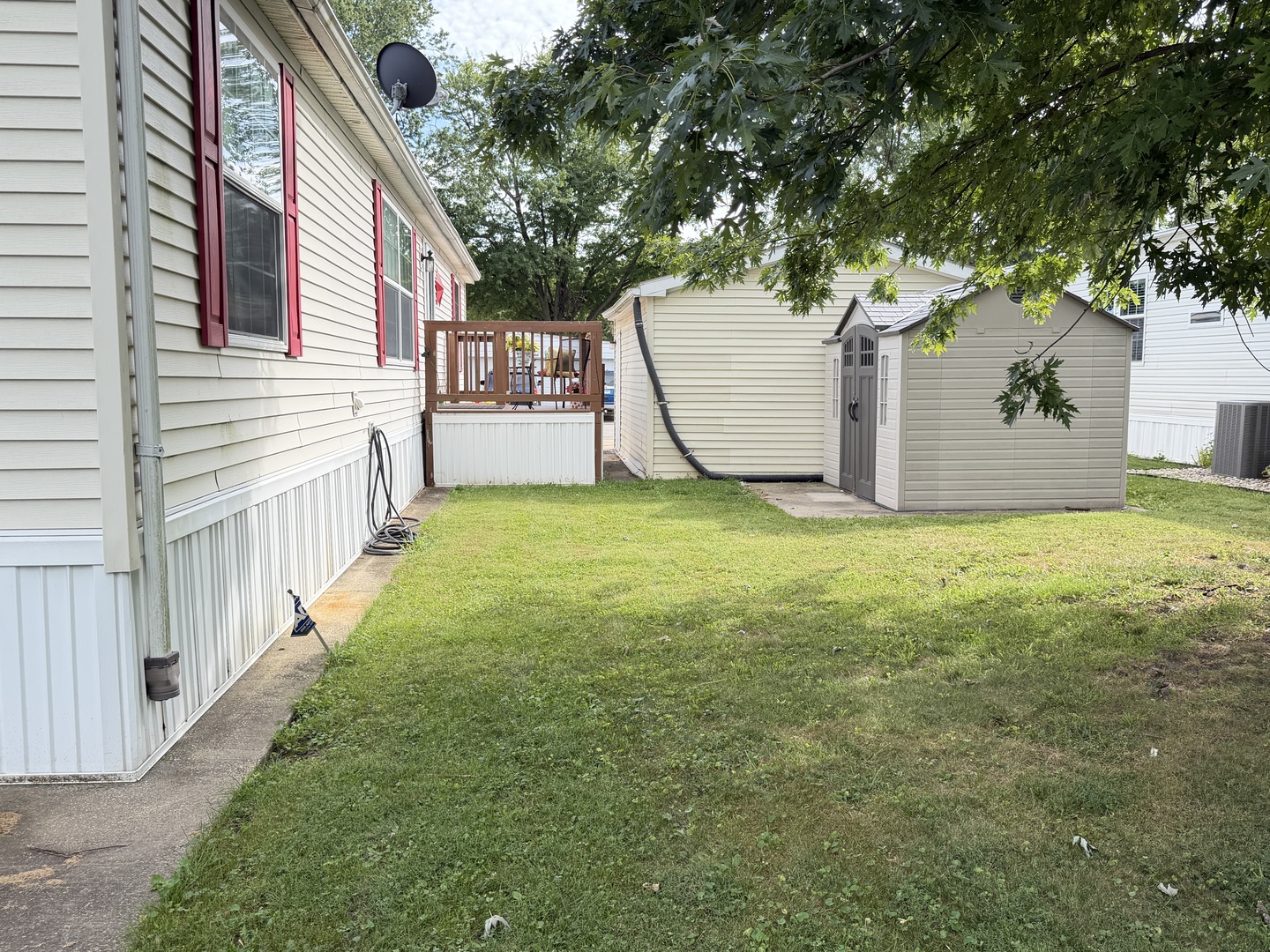 322 Avenue F Property Photo 31