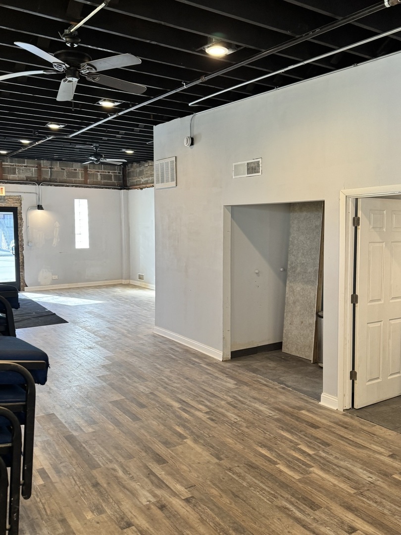 850 W 51st Street Property Photo 3