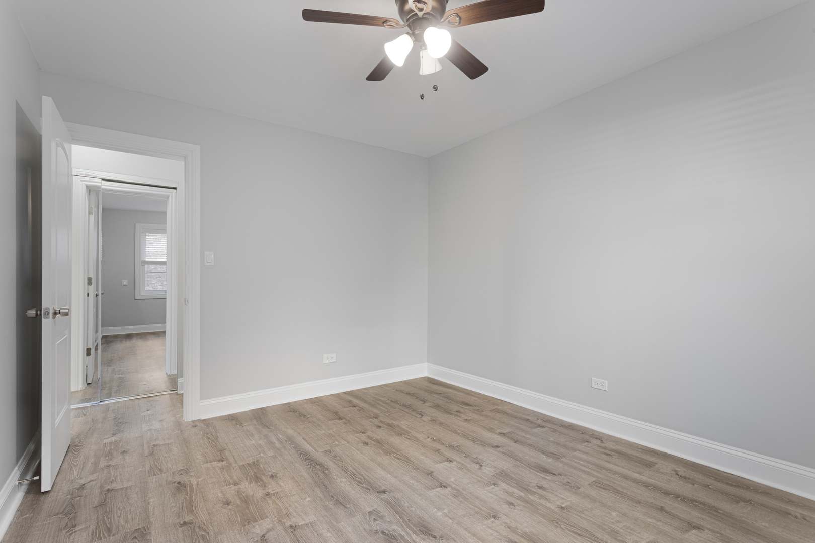 7710 N Sheridan Road 506 Property Photo 6