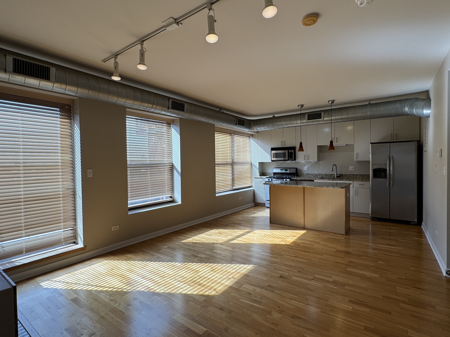 4537 S Drexel Boulevard 603 Property Photo 12