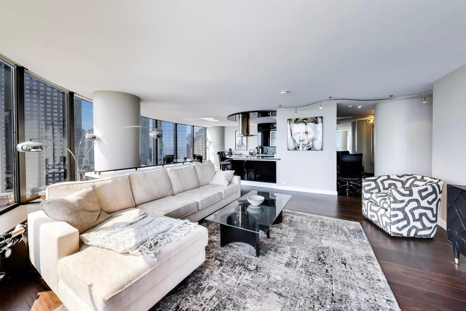 505 N Lake Shore Drive 2610 Property Photo 9