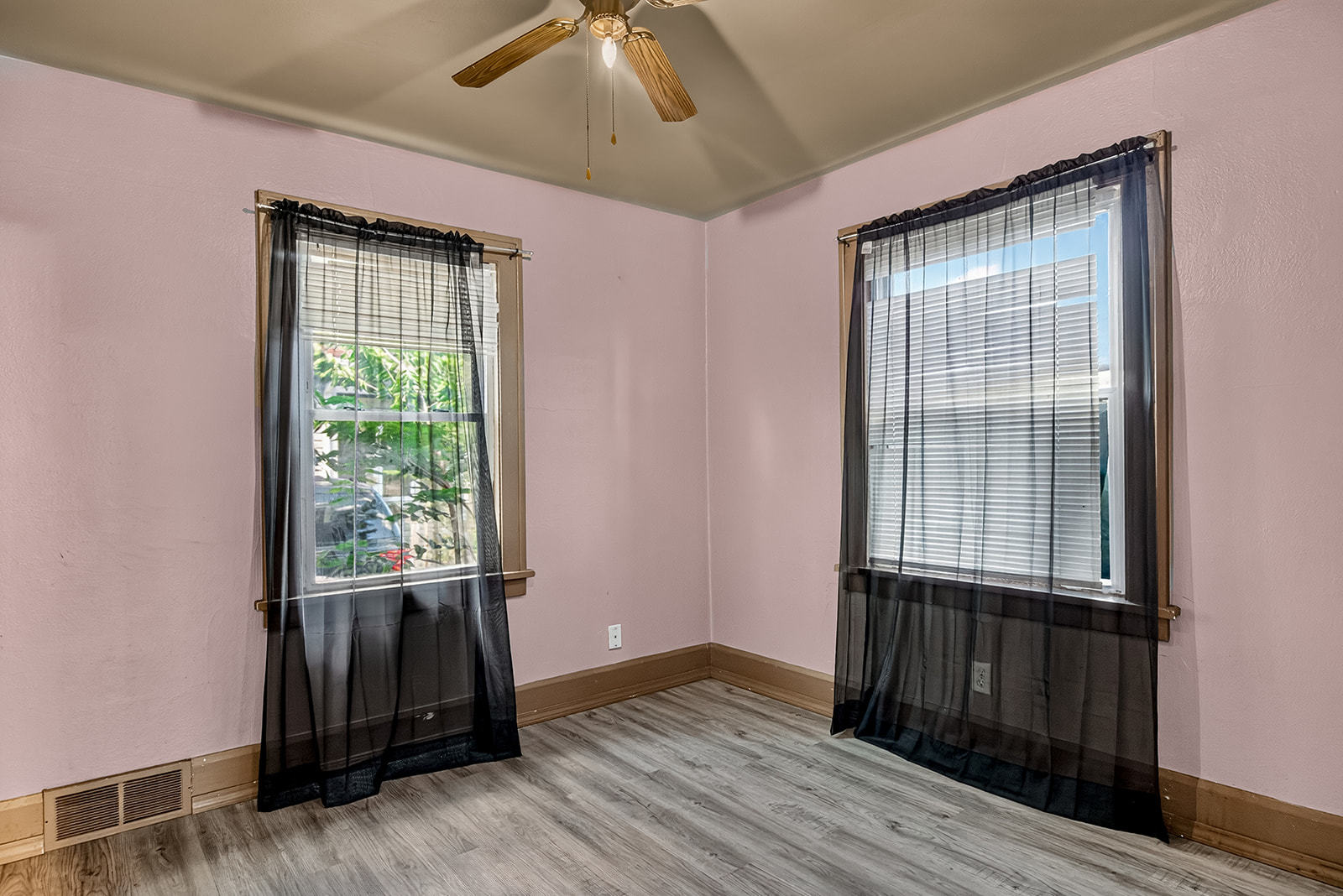 2335 11th Street Property Photo 16