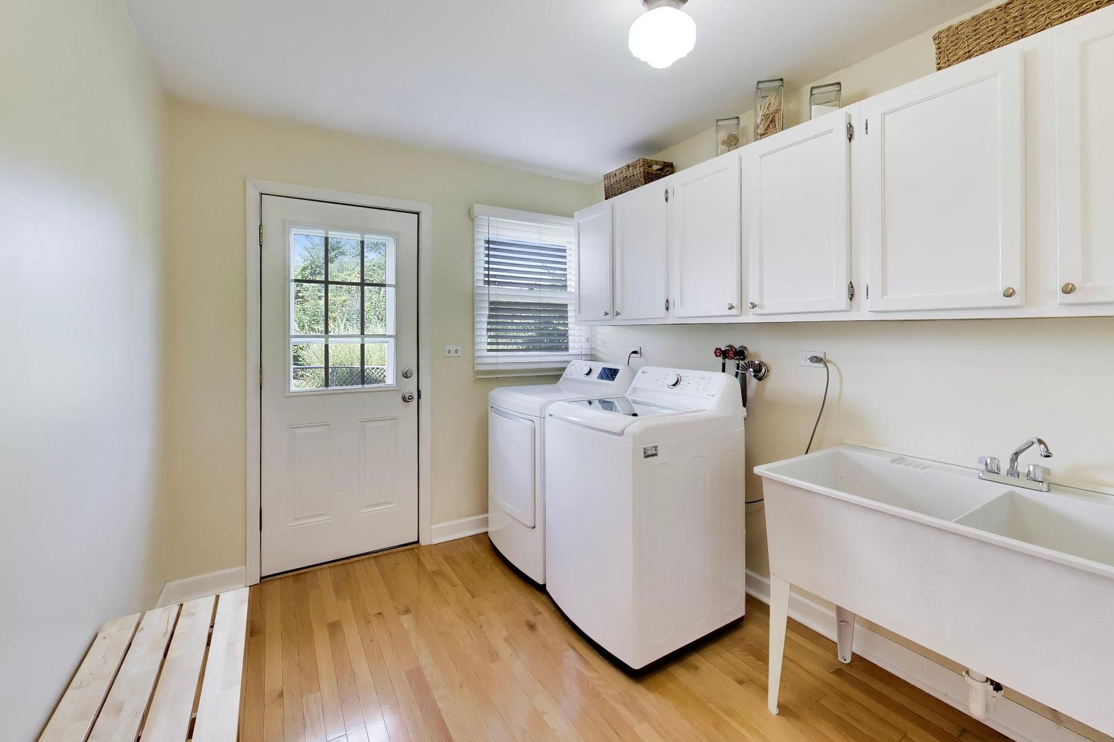 2424 E Miner Street Property Photo 14