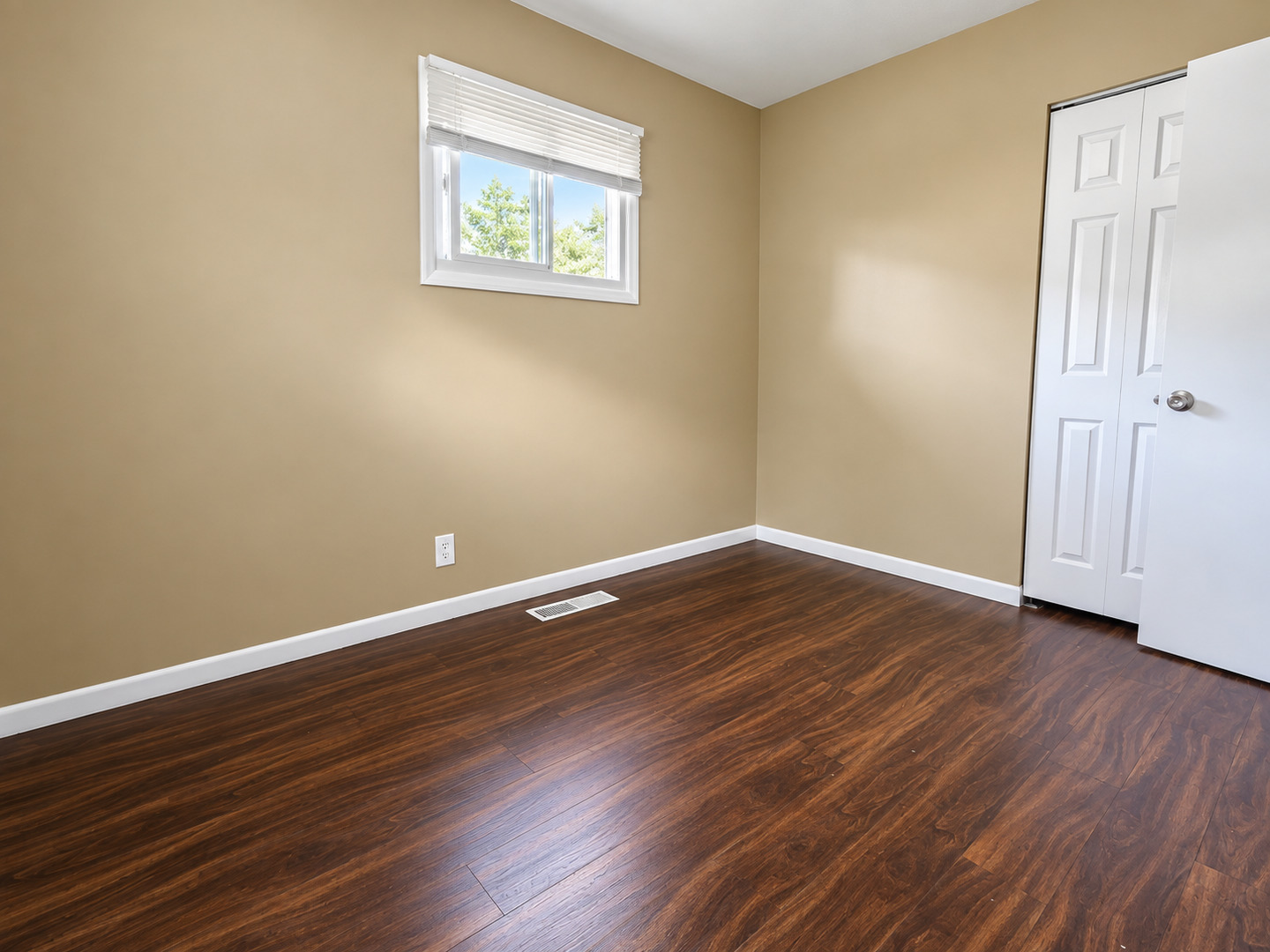 147 Birch Street Property Photo 5