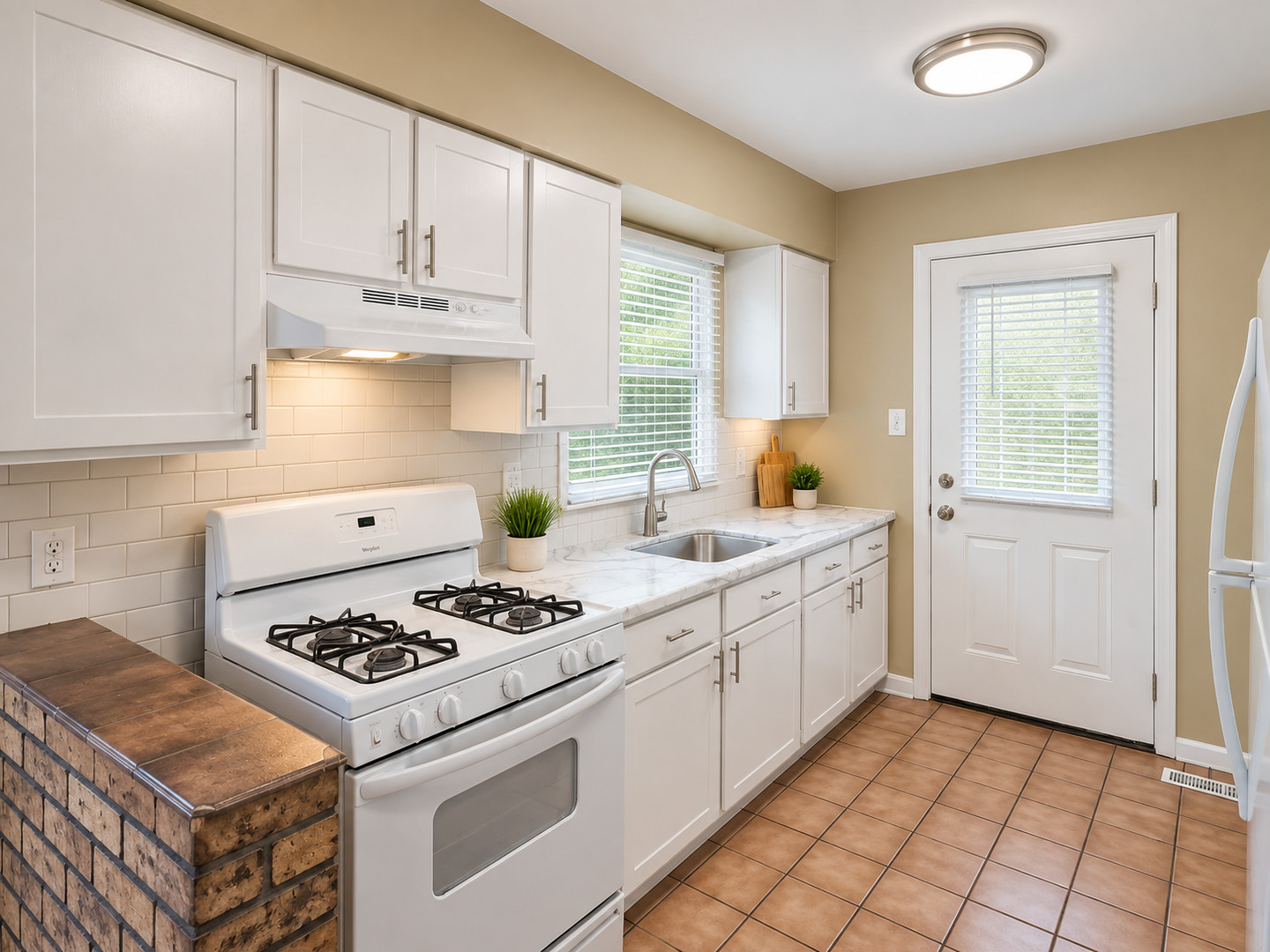 147 Birch Street Property Photo 7