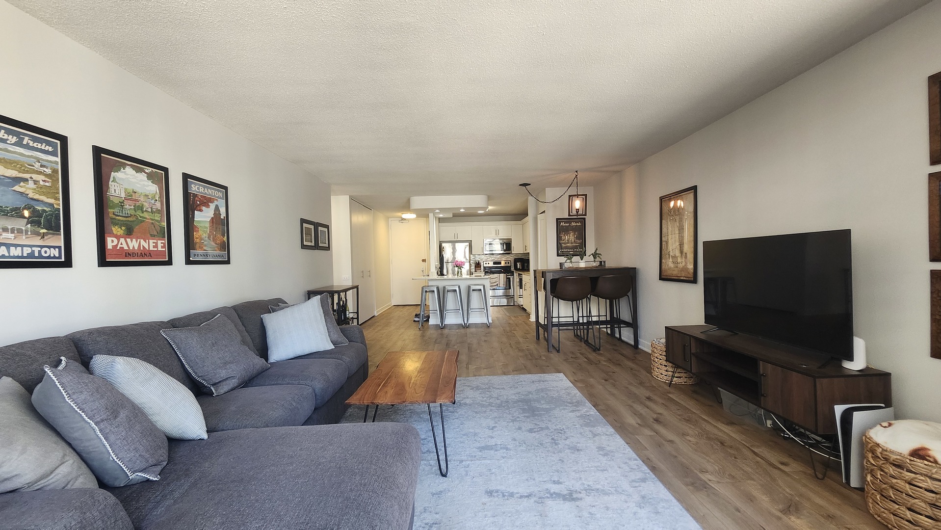 405 N Wabash Avenue 1314 Property Photo 2