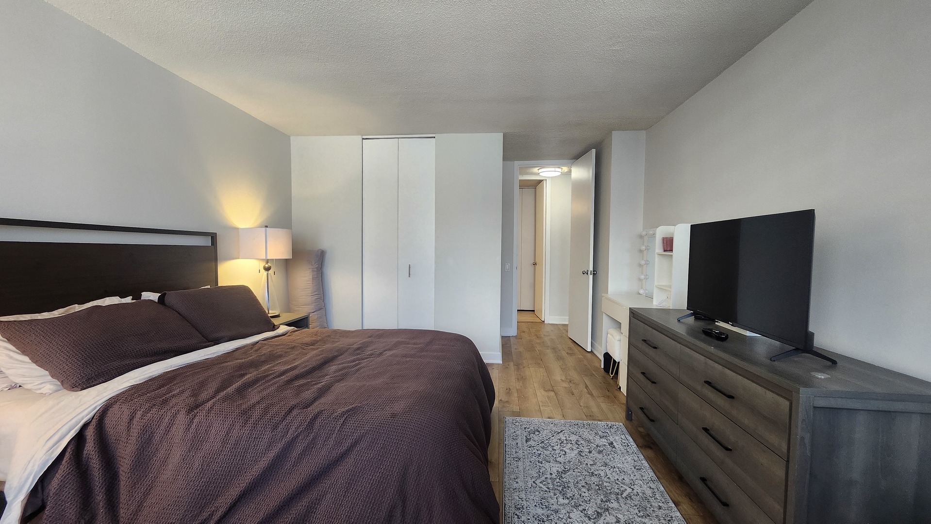 405 N Wabash Avenue 1314 Property Photo 13
