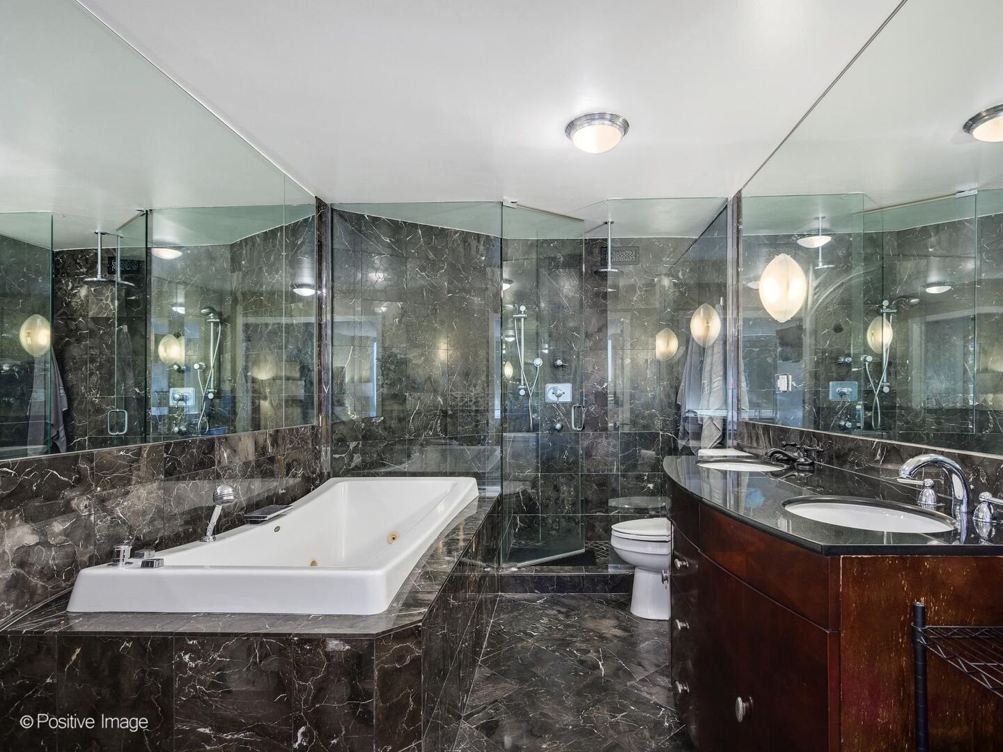 4250 N Marine Drive 2815 Property Photo 15