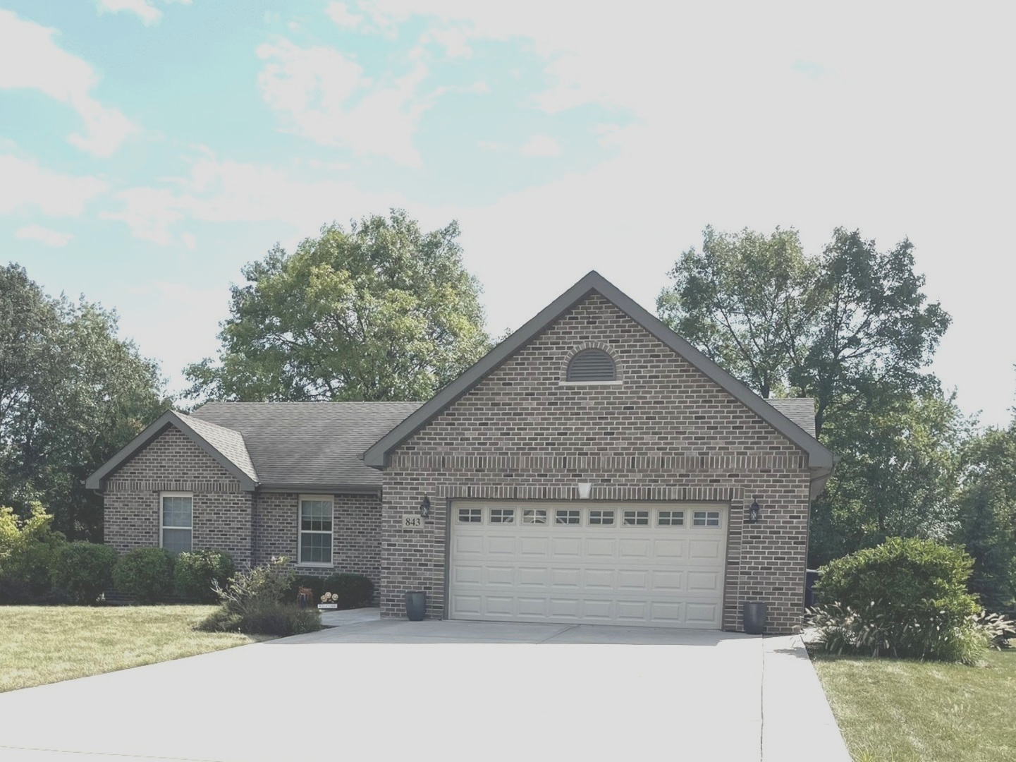 843 Winchester Green Drive Property Photo 1
