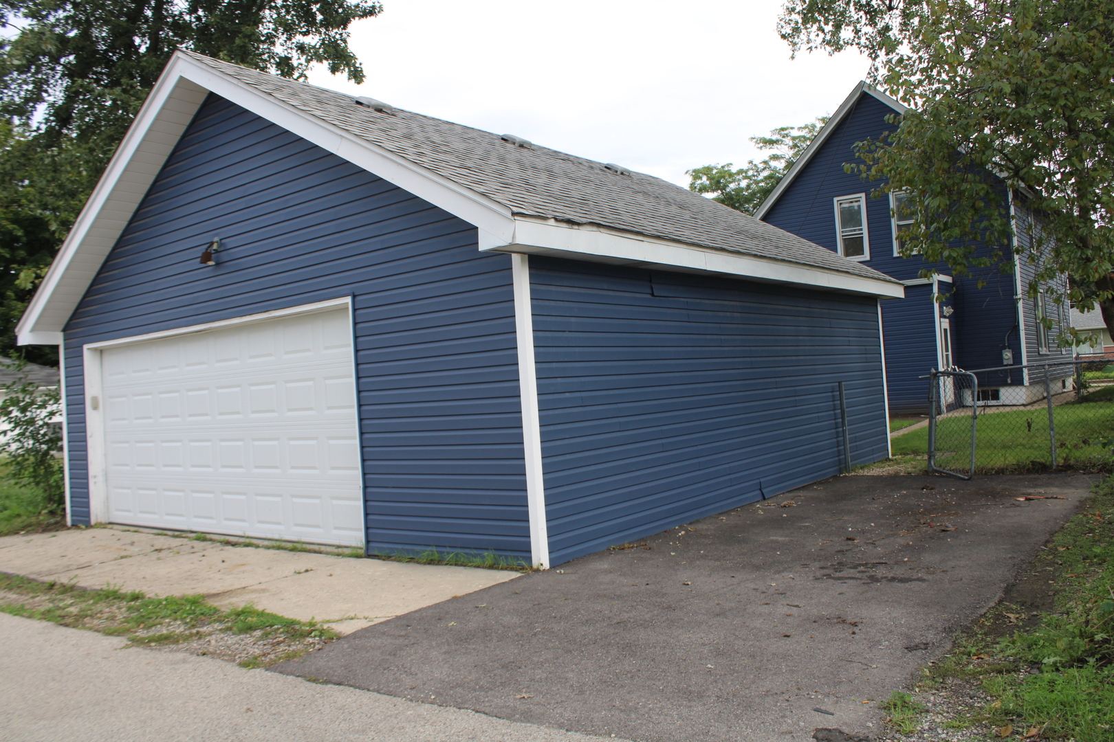 112 Washington Park Property Photo 24