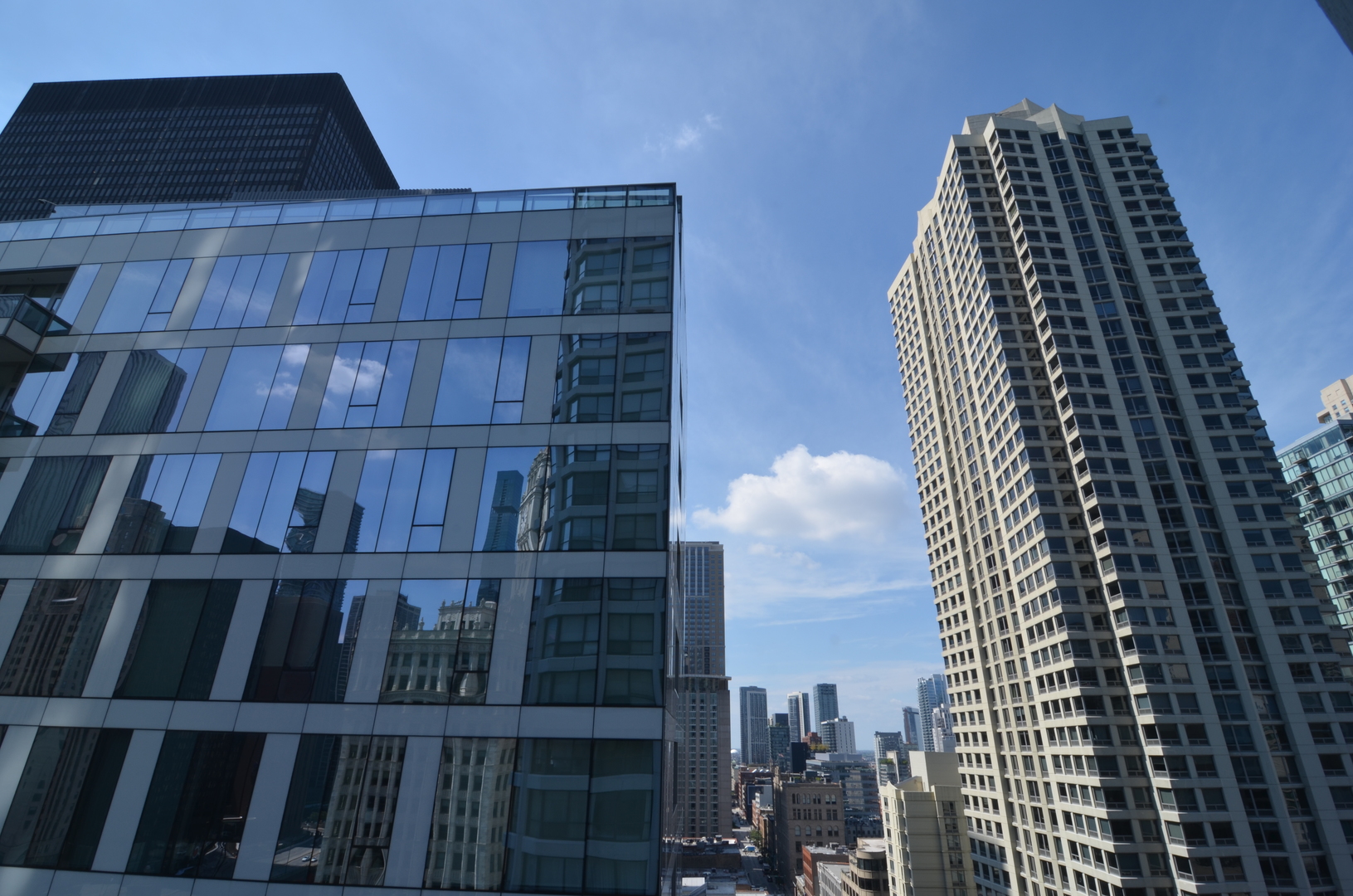 405 N Wabash Avenue 1305 Property Photo 16