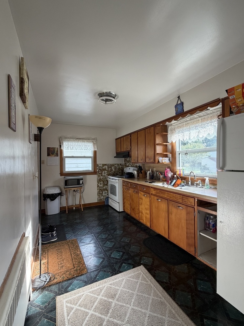 404 Maple Avenue Property Photo 5