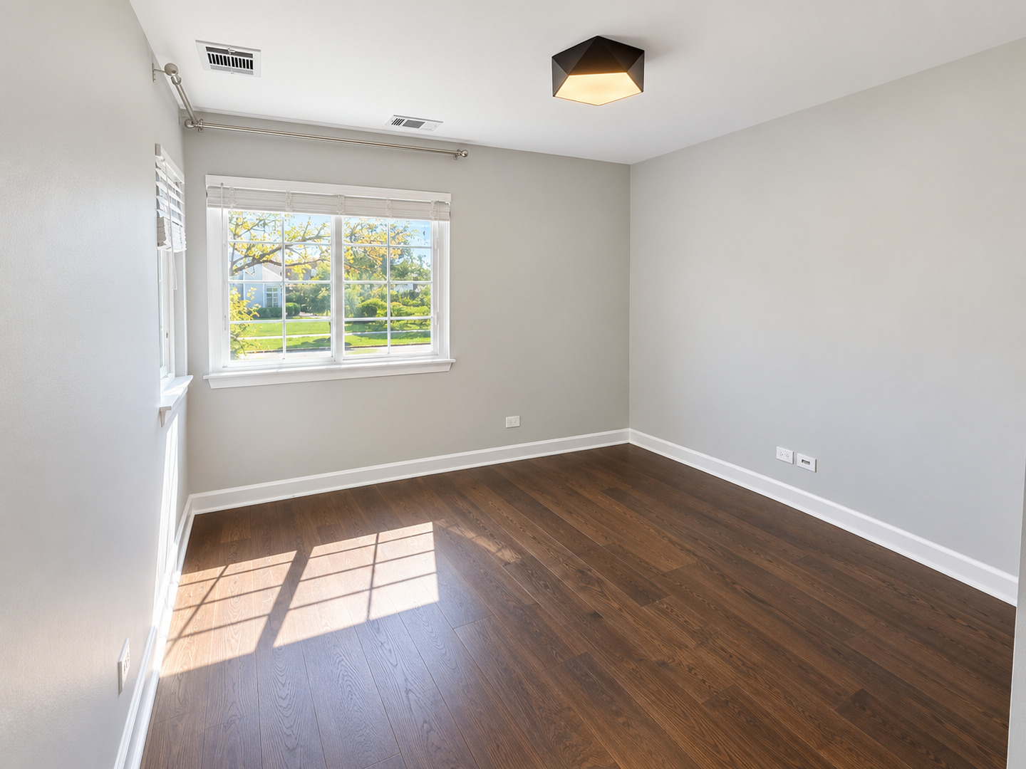 1150 E Wilson Avenue Property Photo 25