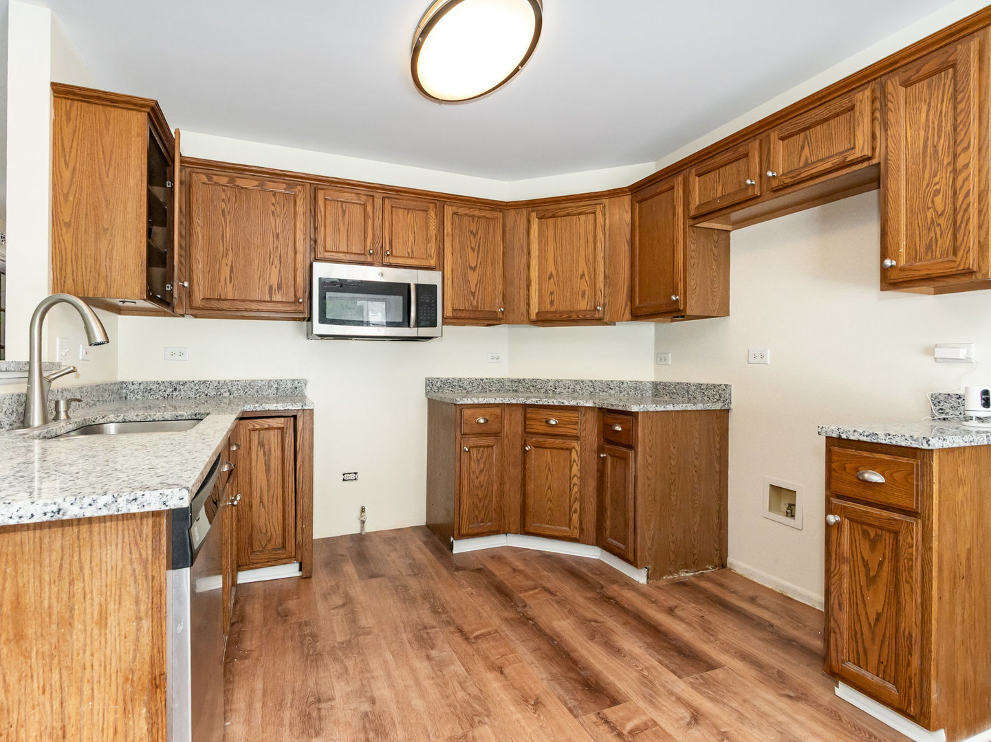 11 Lindsey Court Property Photo 4