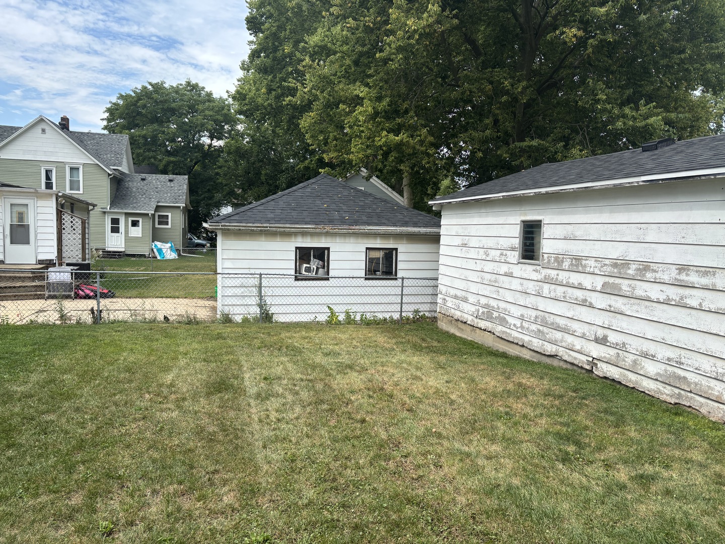 714 S Walnut Avenue Property Photo 14