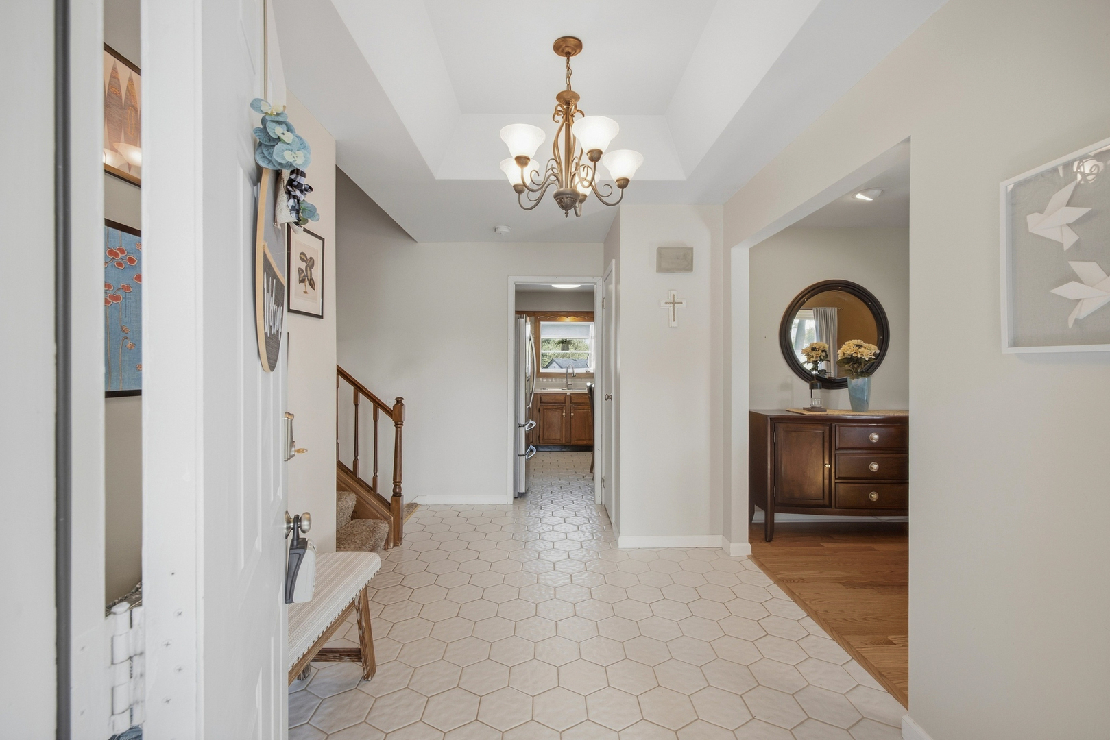 10 Canterbury Court Property Photo 4