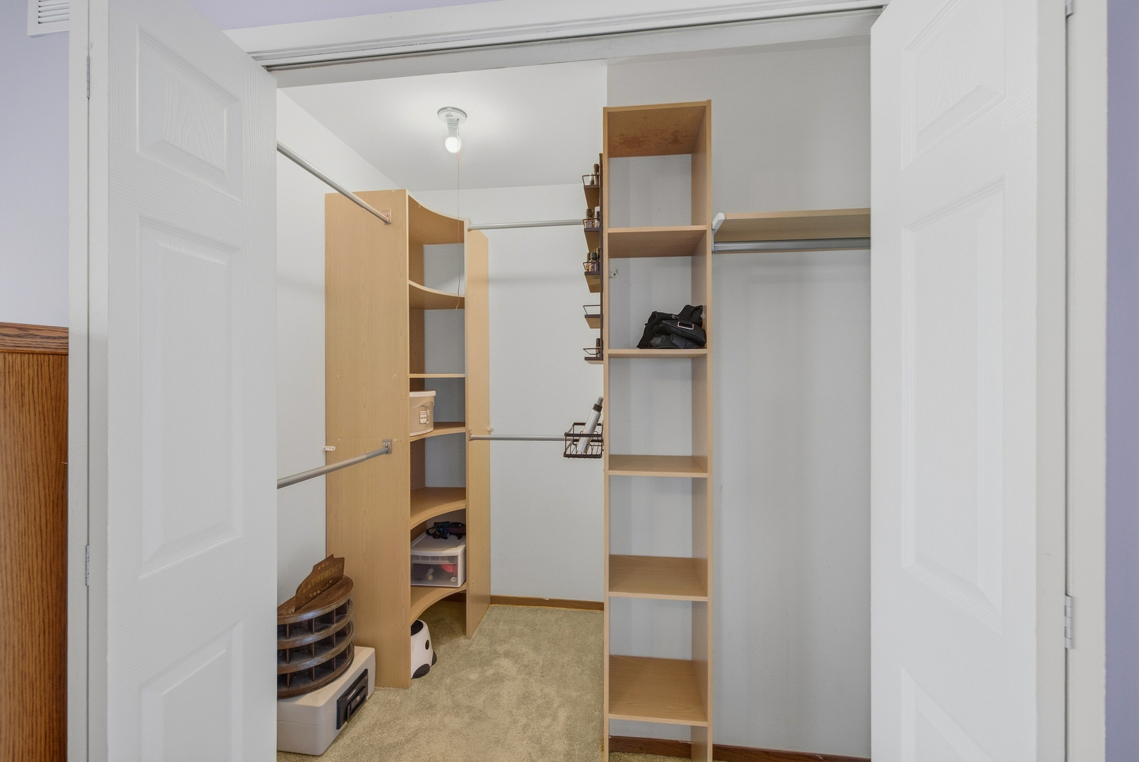 10 Canterbury Court Property Photo 14