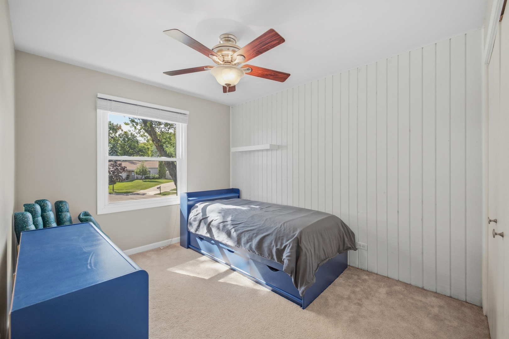 10 Canterbury Court Property Photo 16