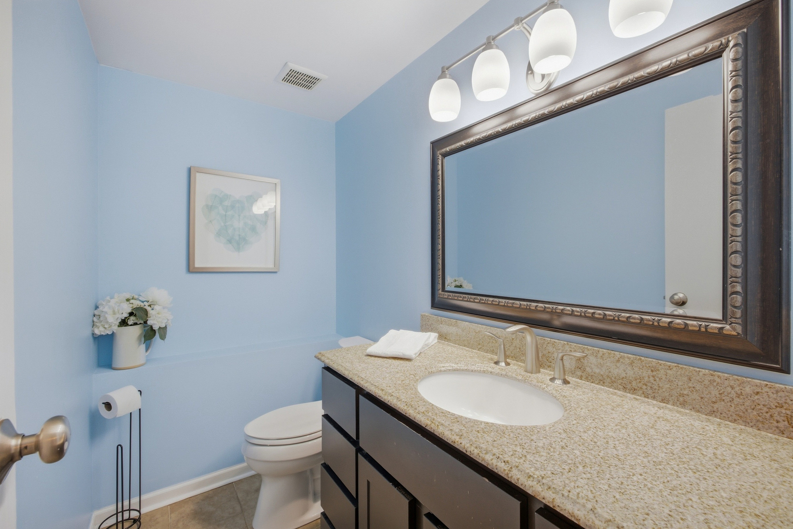 10 Canterbury Court Property Photo 21