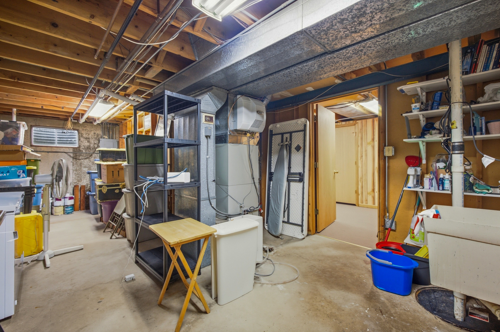 10 Canterbury Court Property Photo 23