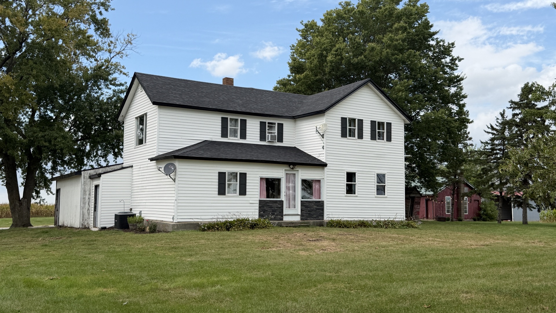 6151 Cunniff Road Property Photo 1