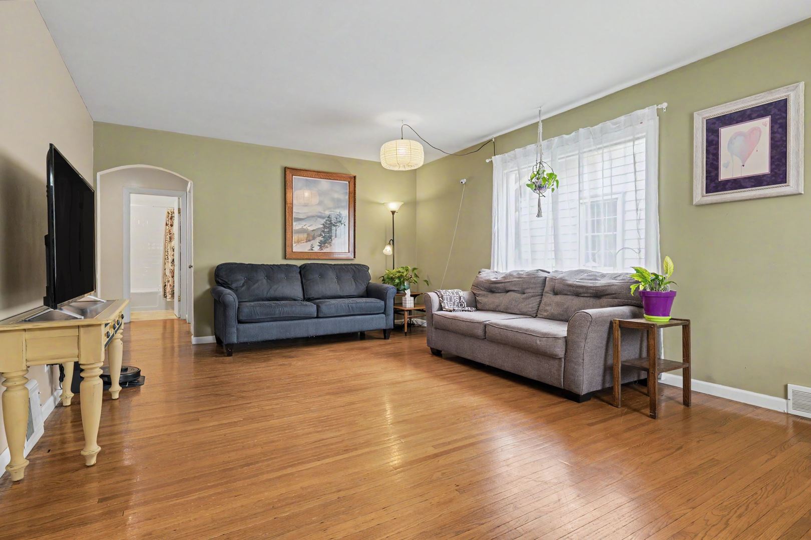 1115 Hovey Avenue Property Photo 4