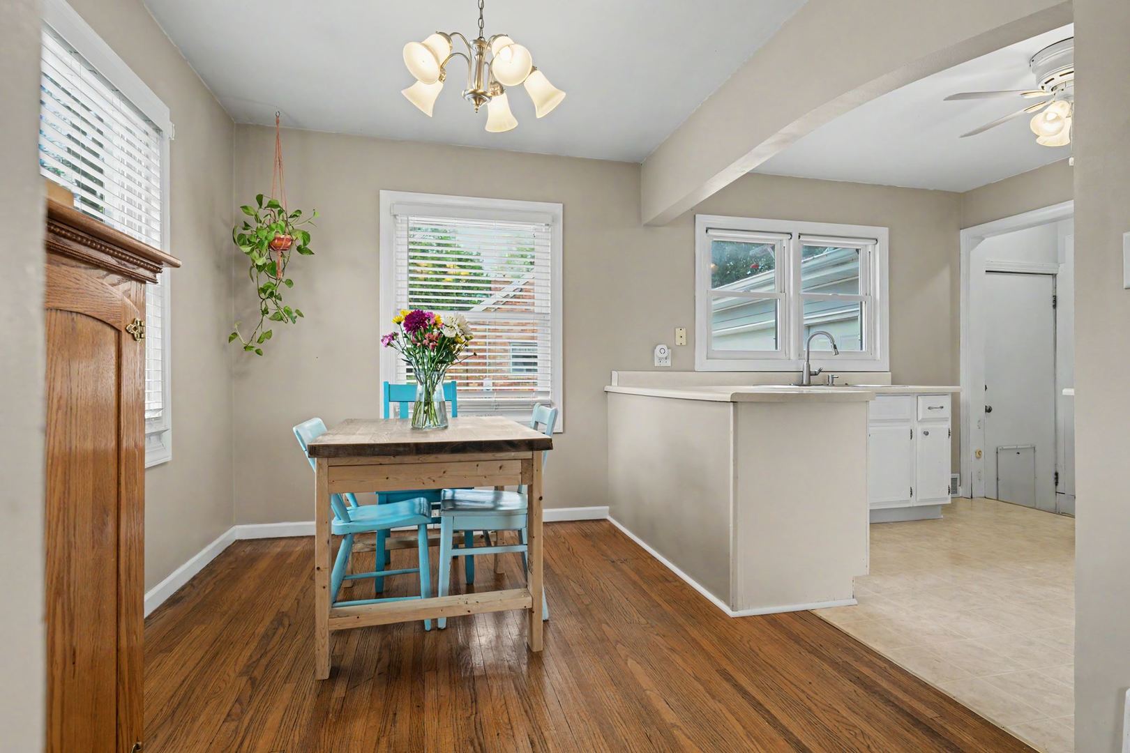 1115 Hovey Avenue Property Photo 8