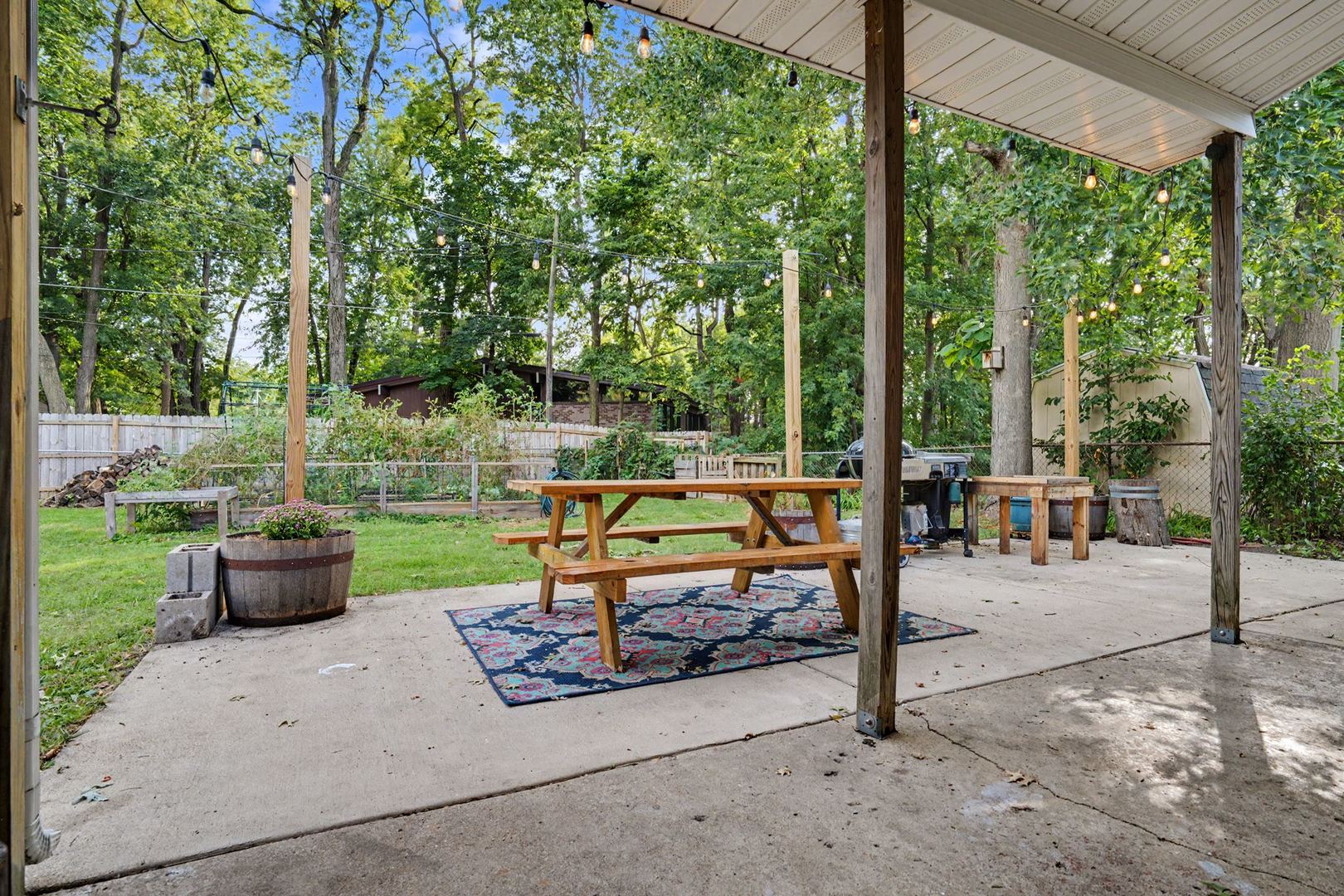 1115 Hovey Avenue Property Photo 23