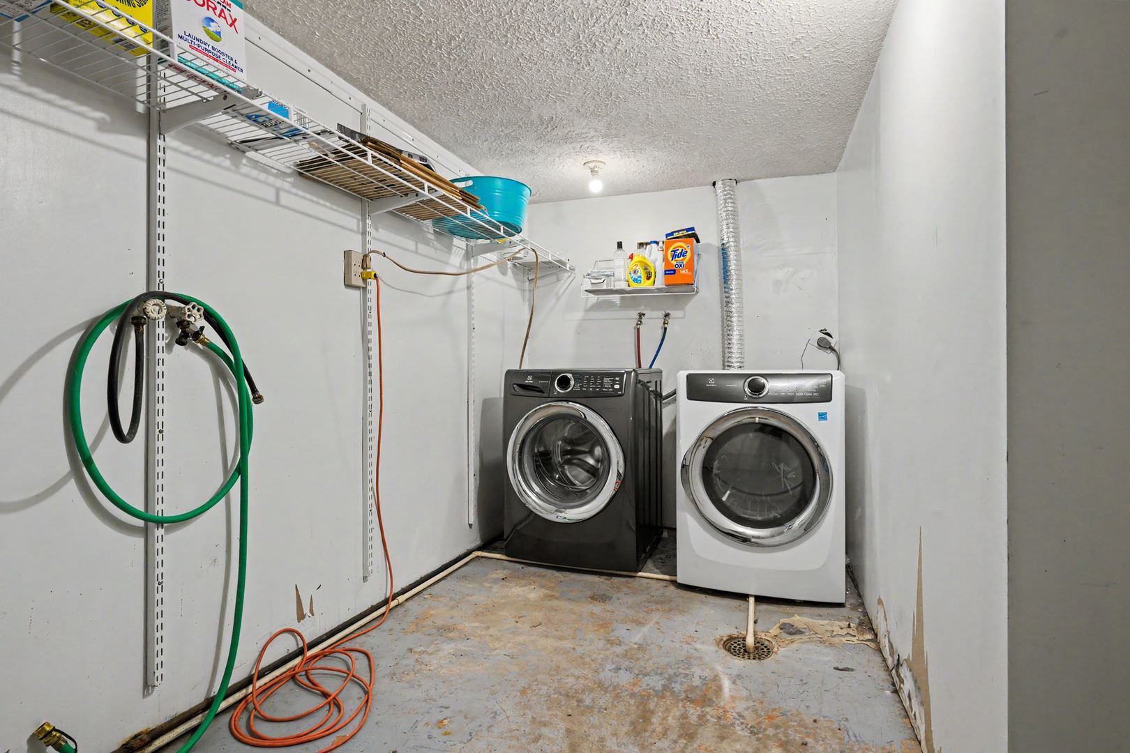 1115 Hovey Avenue Property Photo 24