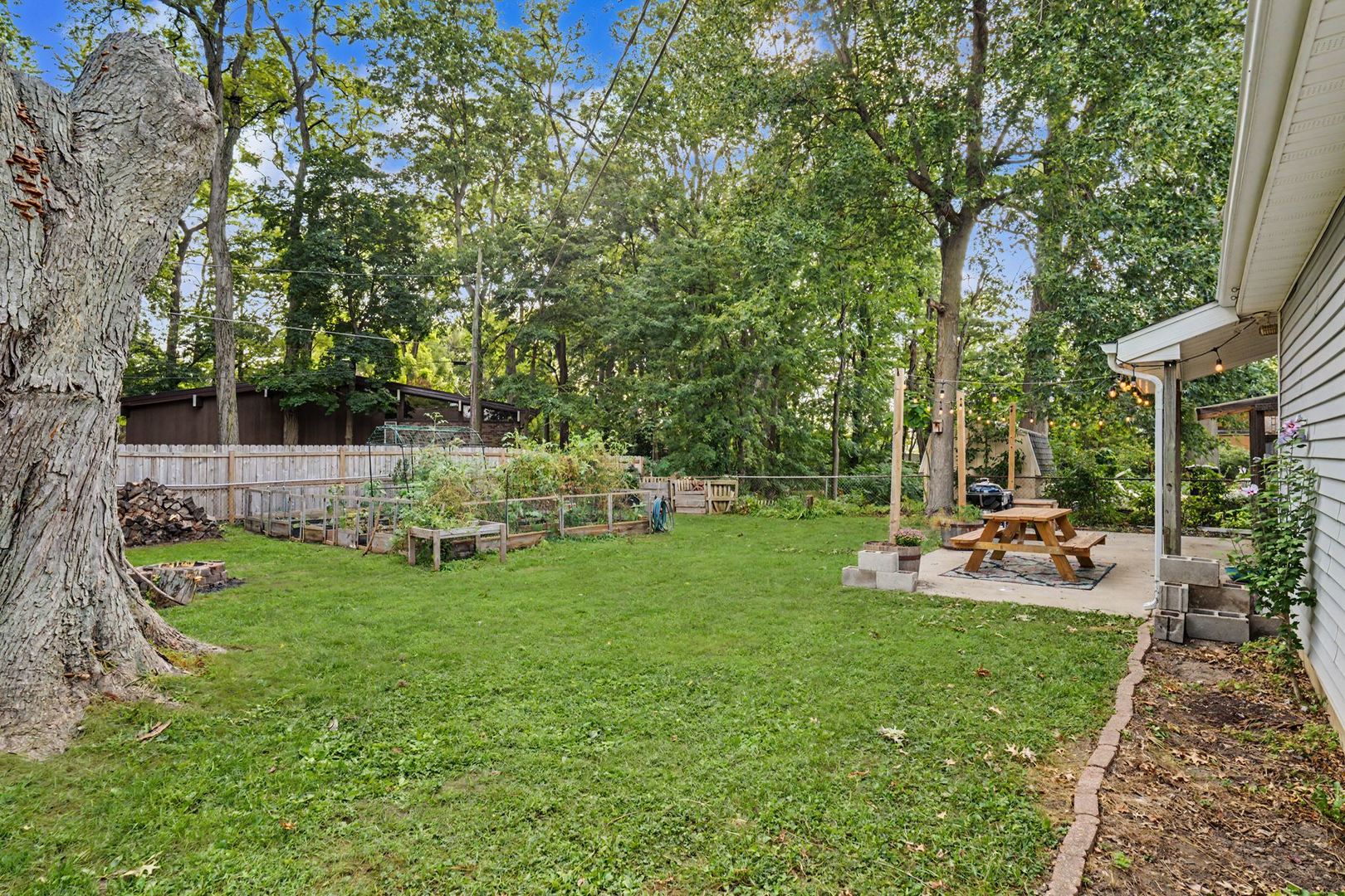 1115 Hovey Avenue Property Photo 28