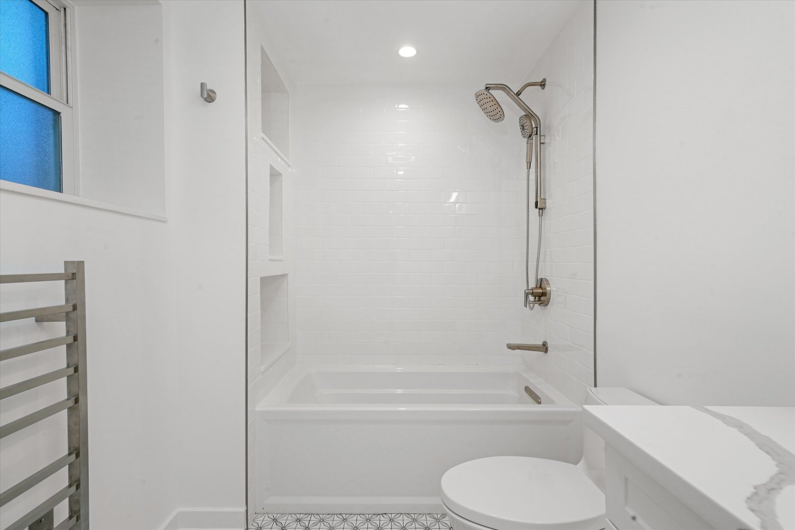 2203 W Giddings Street G Property Photo 10