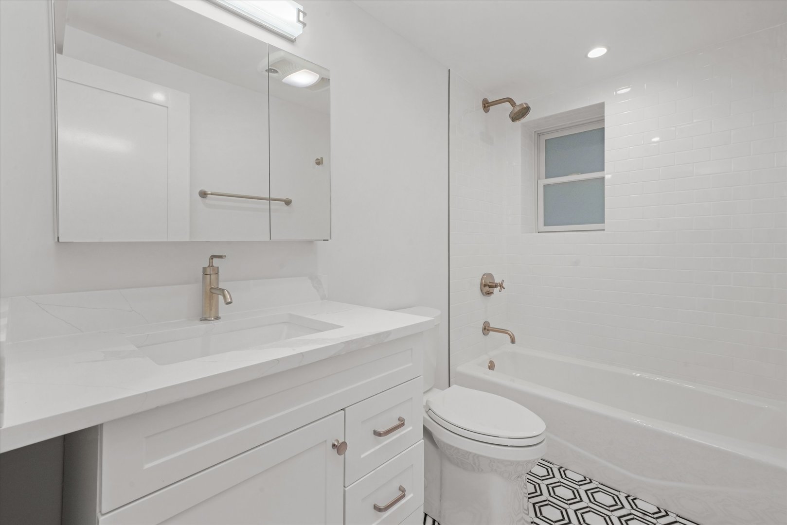2203 W Giddings Street G Property Photo 11