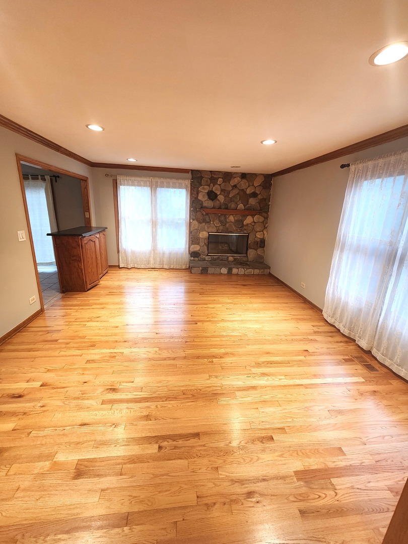 12 Mill Pond Drive Property Photo 9