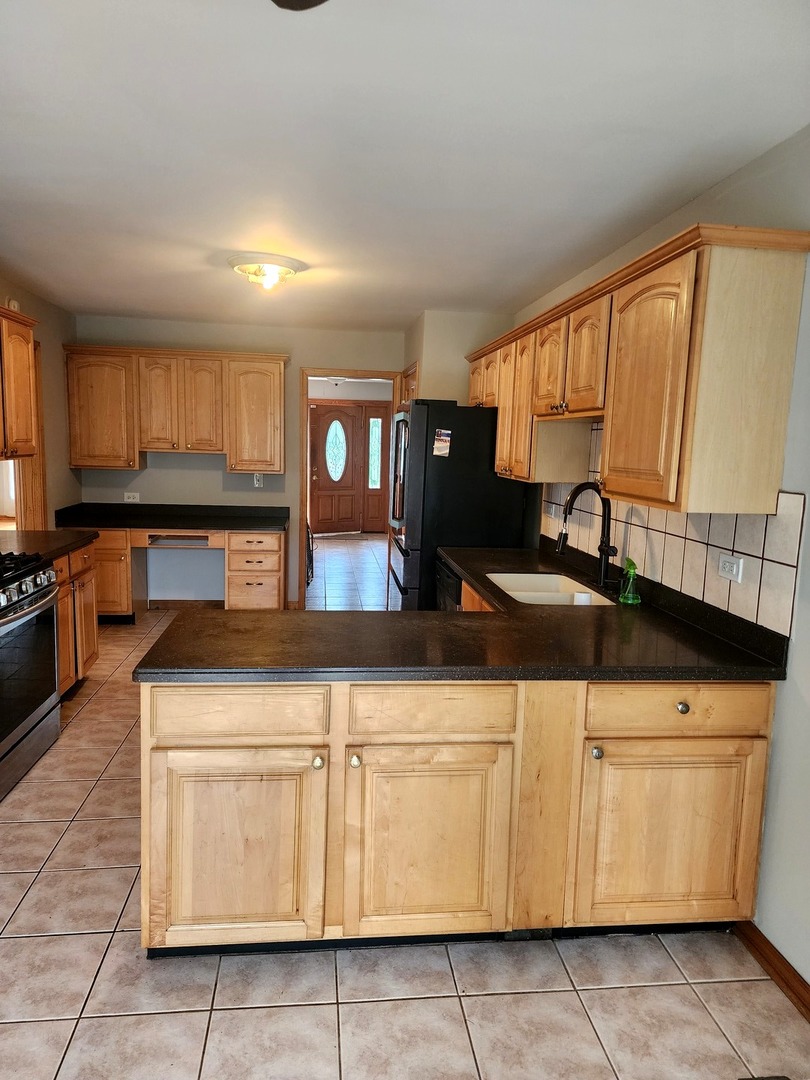 12 Mill Pond Drive Property Photo 12