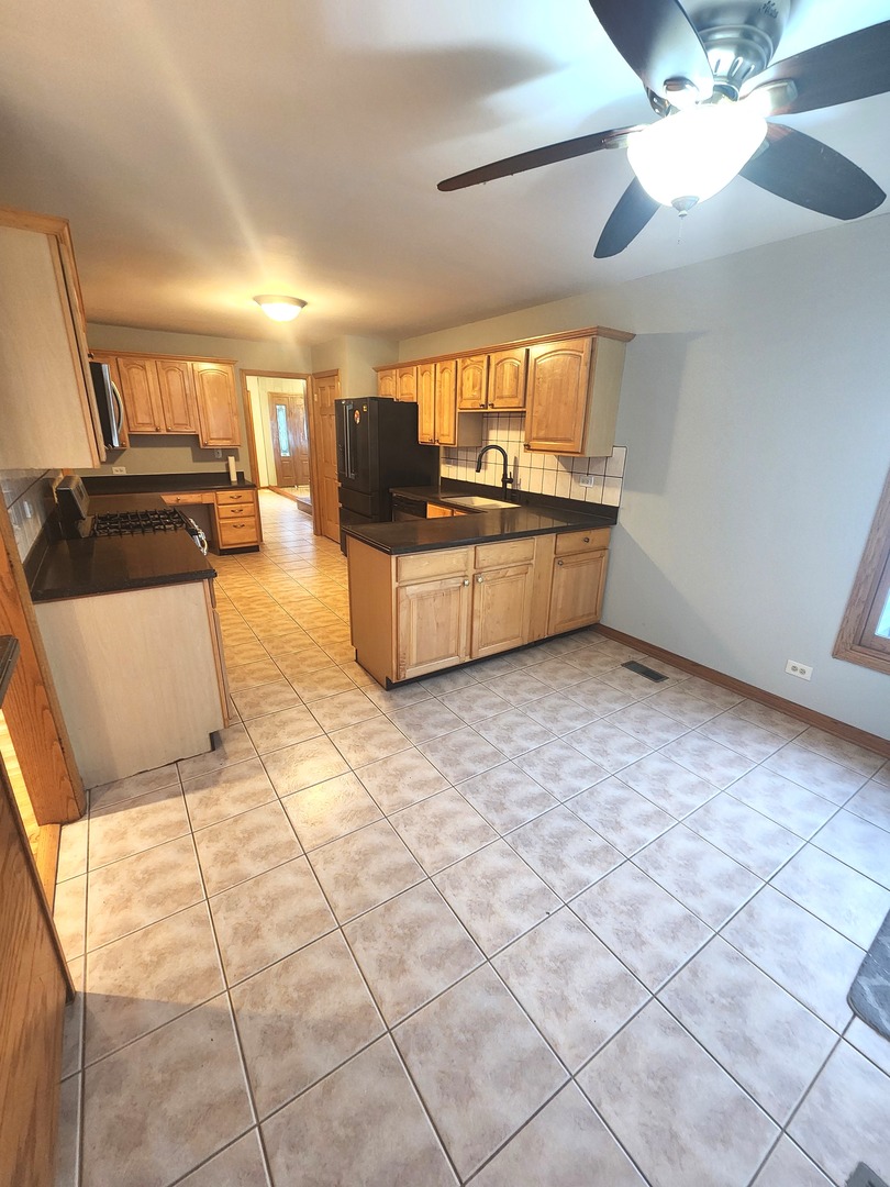 12 Mill Pond Drive Property Photo 13
