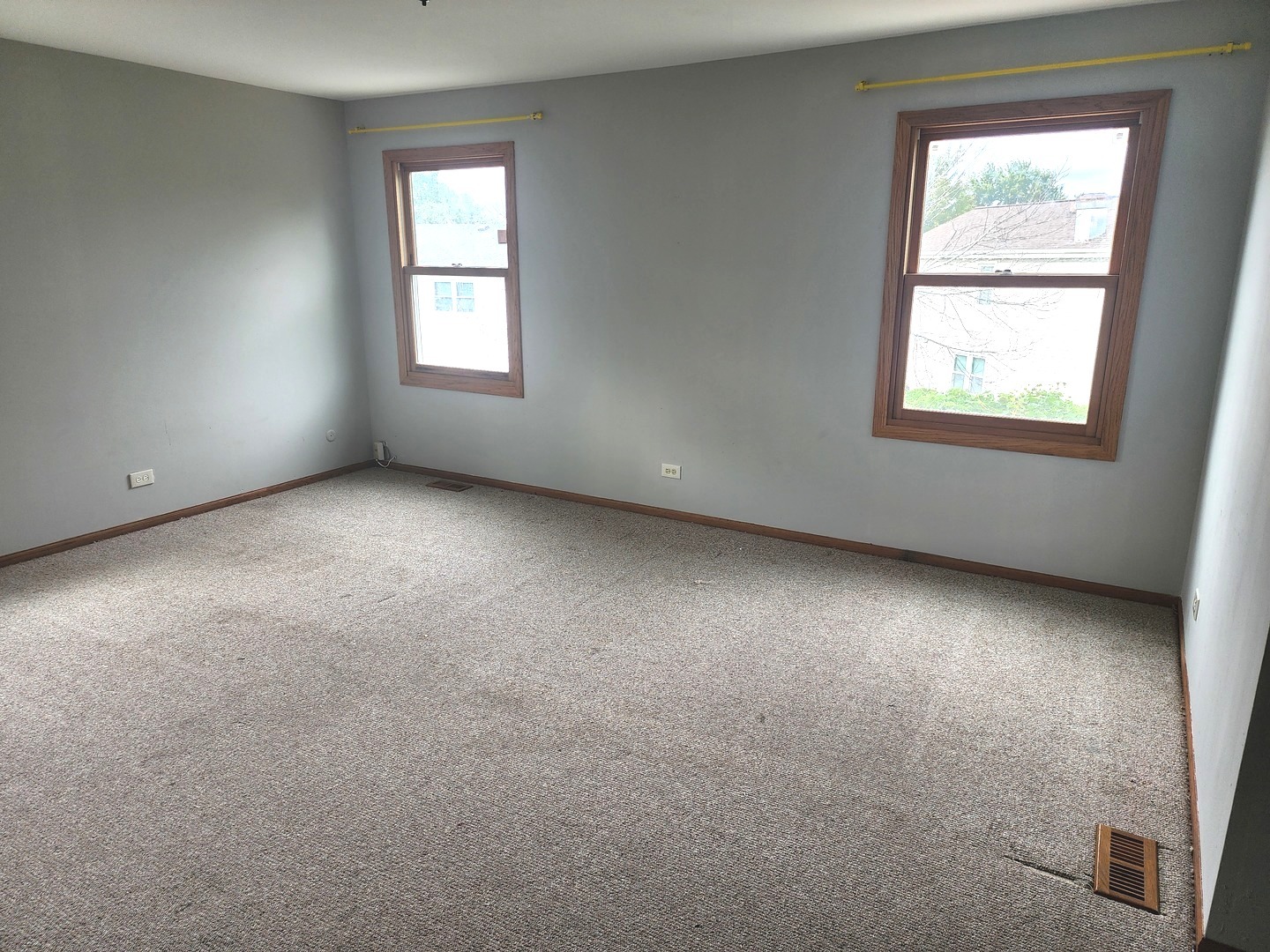 12 Mill Pond Drive Property Photo 17